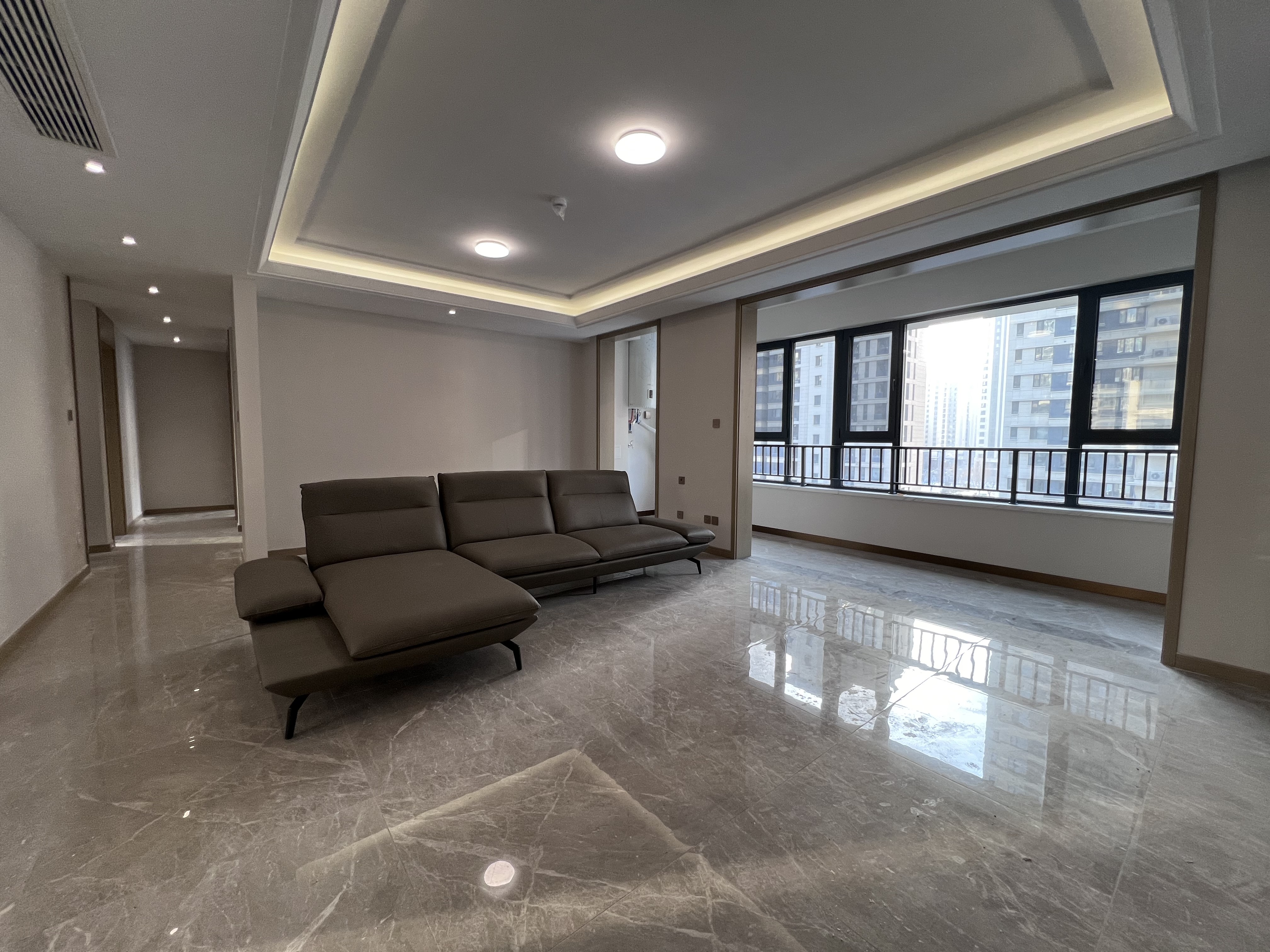  绿地IFC中央公馆 南北