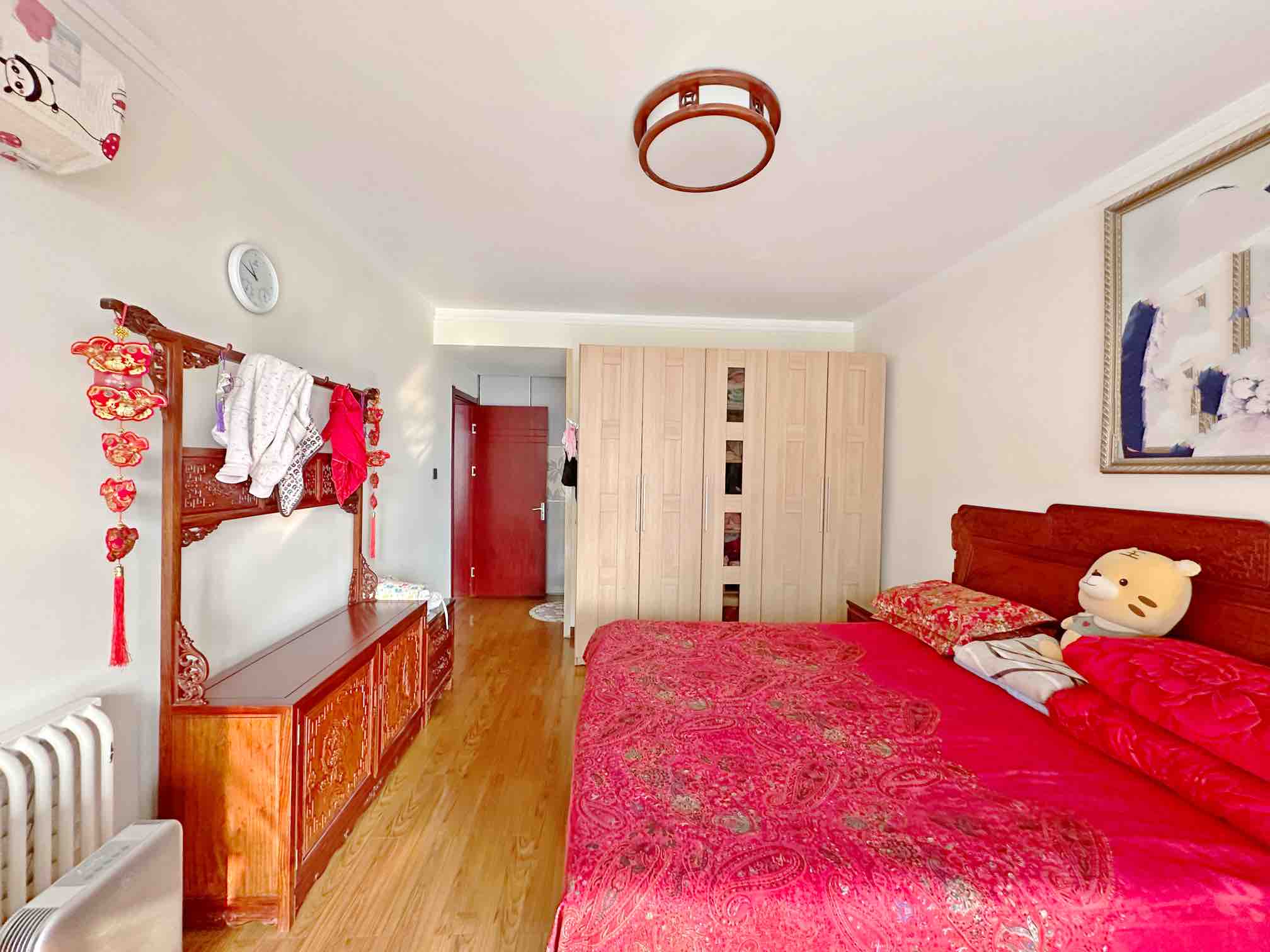 卧龙花园龙泰苑