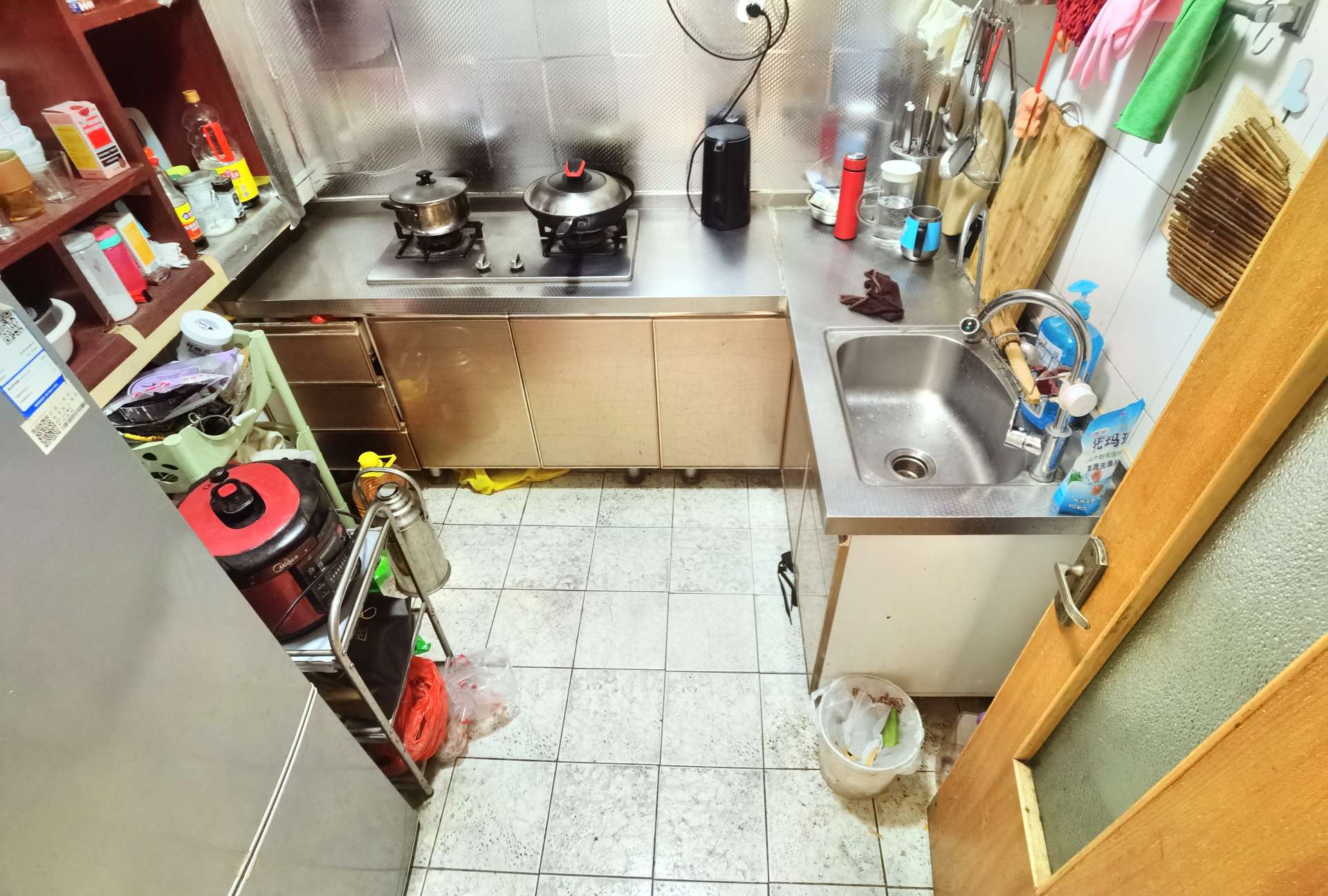 纬三路单位宿舍