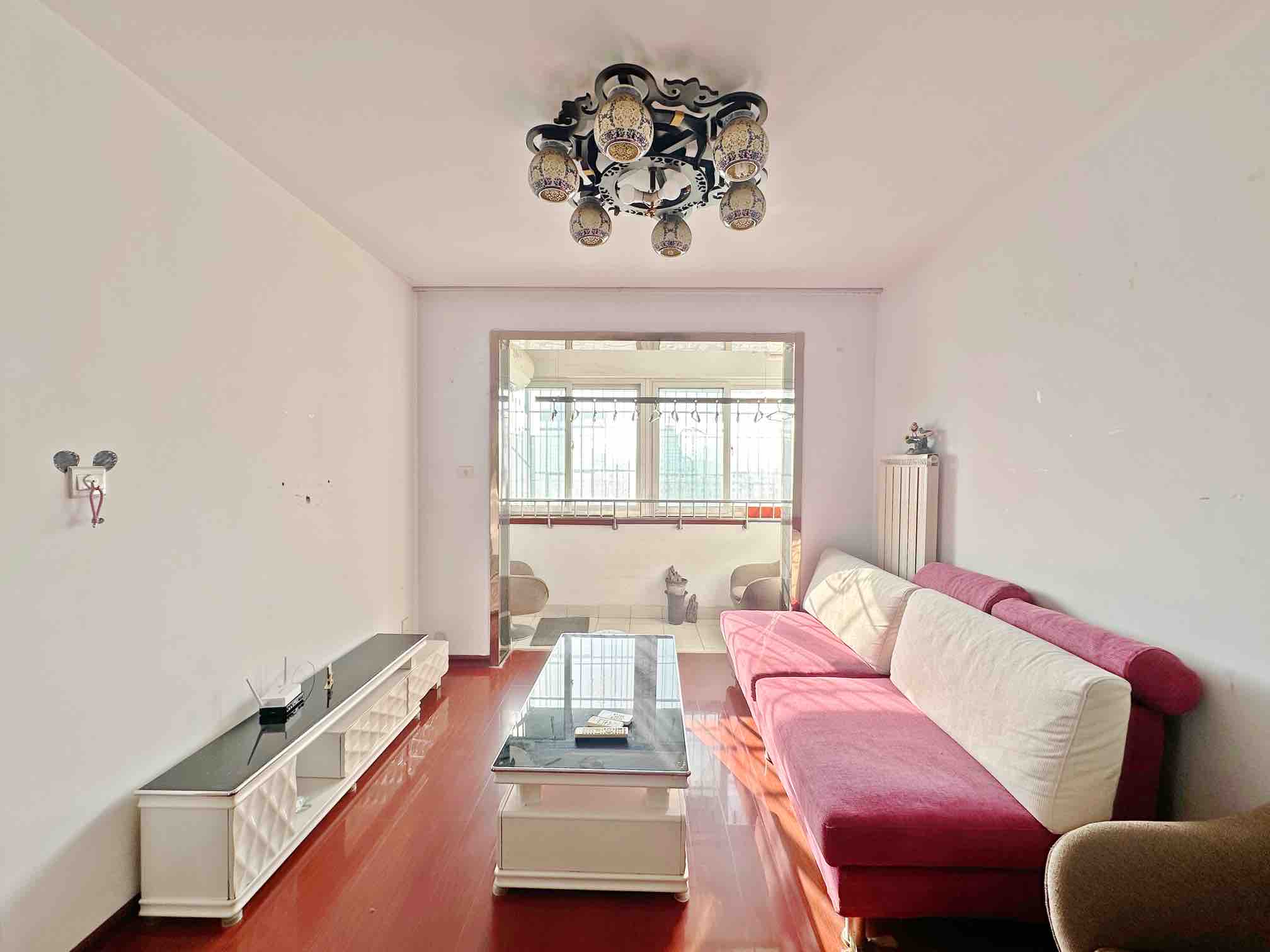  德裕家园一区 南