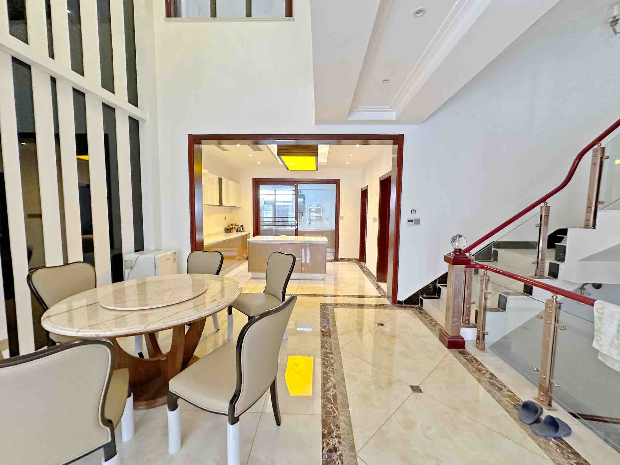 中海国际社区（铂宫别墅东区A5）