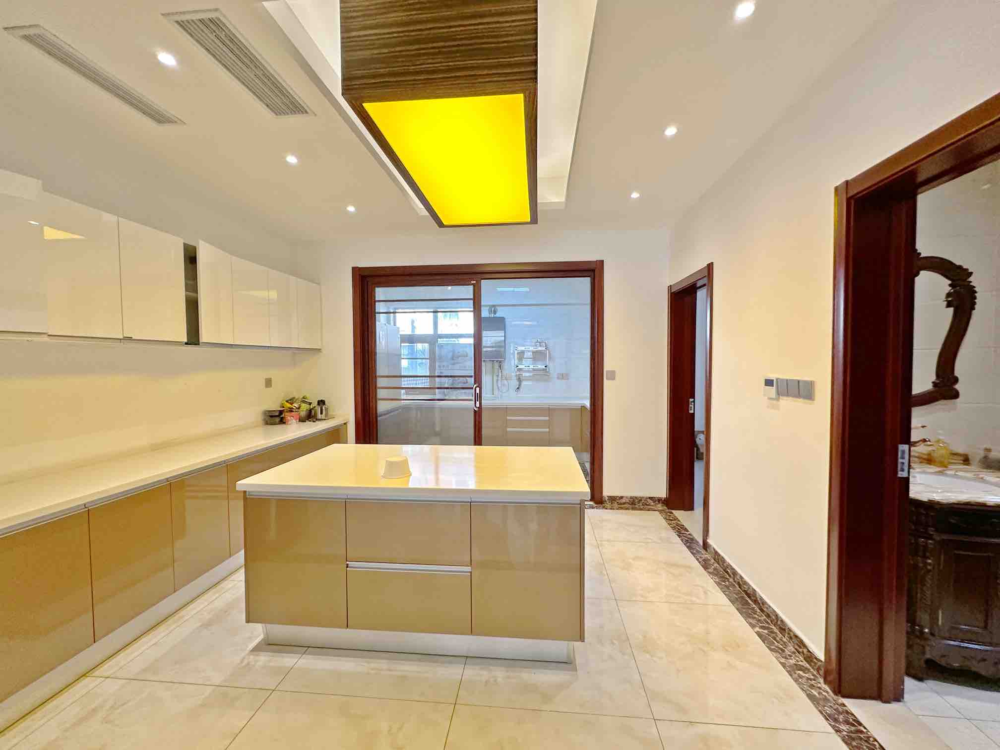 中海国际社区（铂宫别墅东区A5）