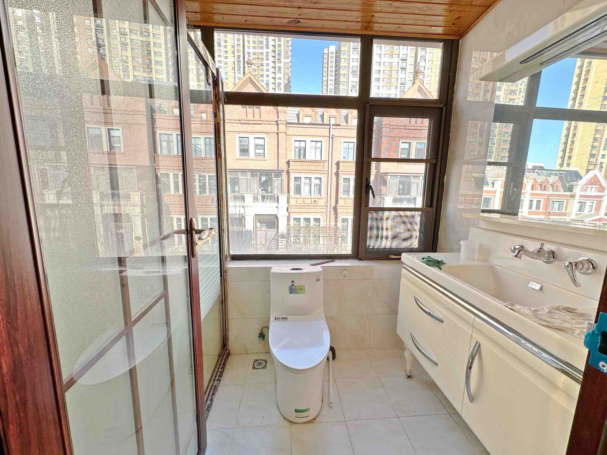 中海国际社区（铂宫别墅东区A5）