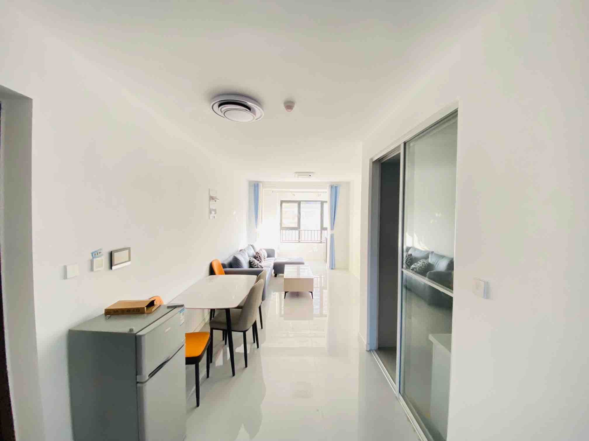  绿城春来晓园 南北