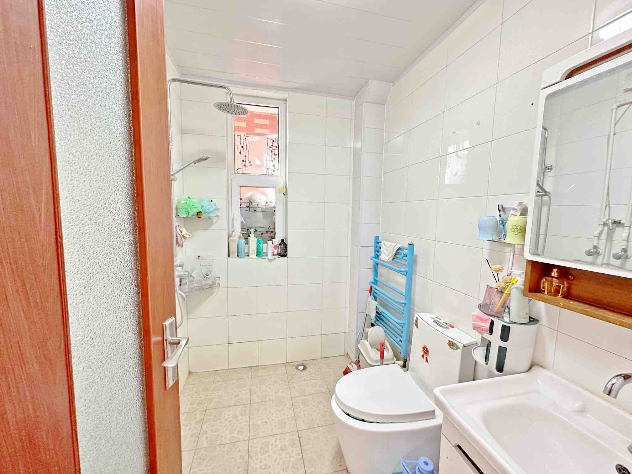 卧龙花园龙泰苑