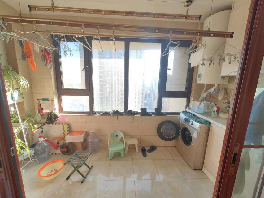海尔云世界滟澜公馆花园
