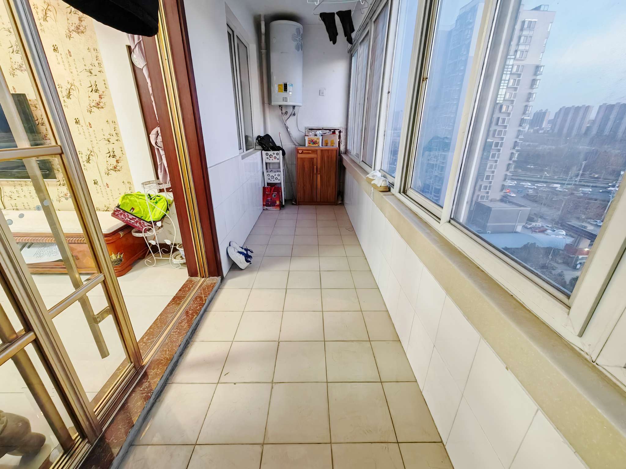 港基滨河华庭