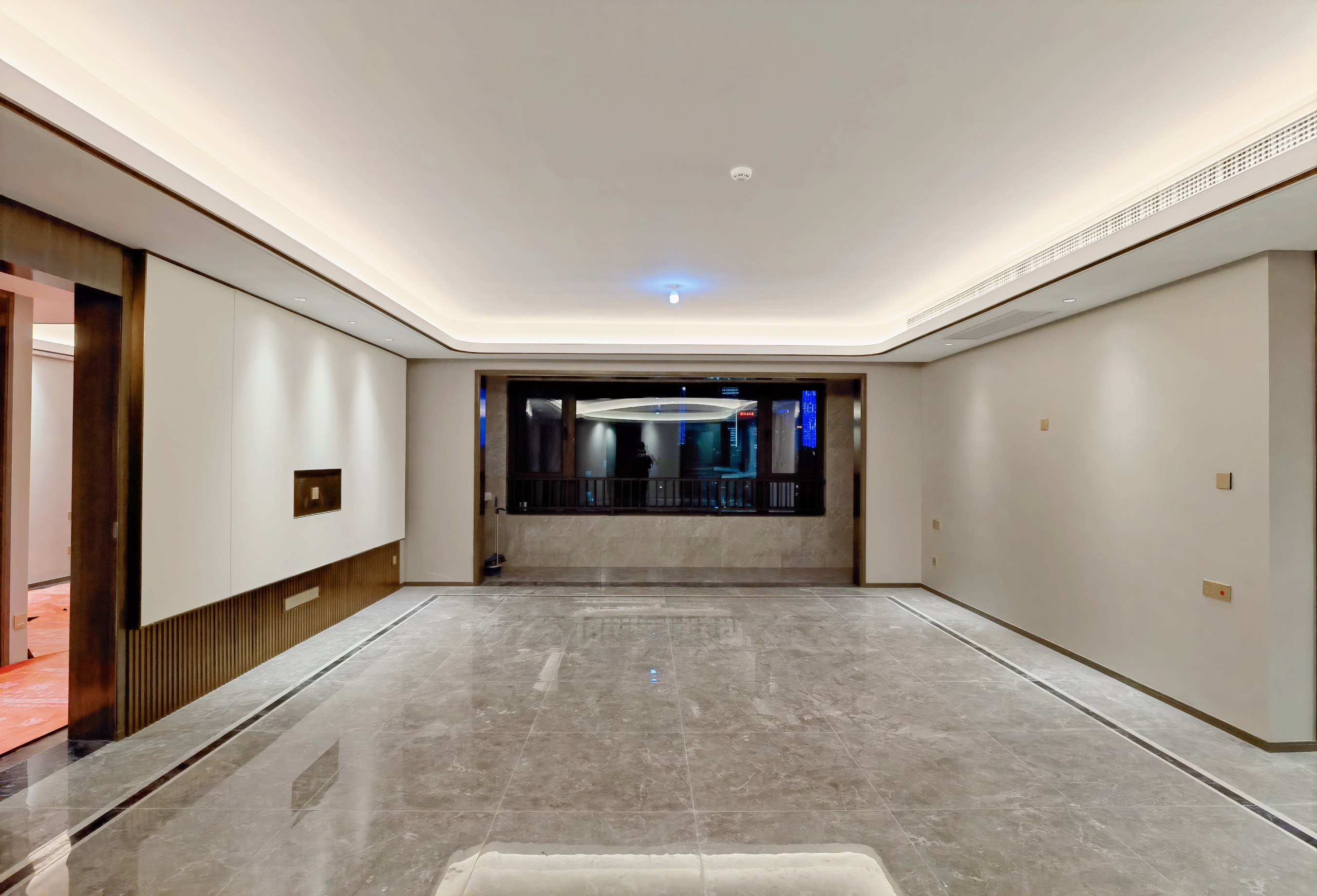   绿地IFC中央公馆B6地块  户型方正 采光充足 业主诚心出售