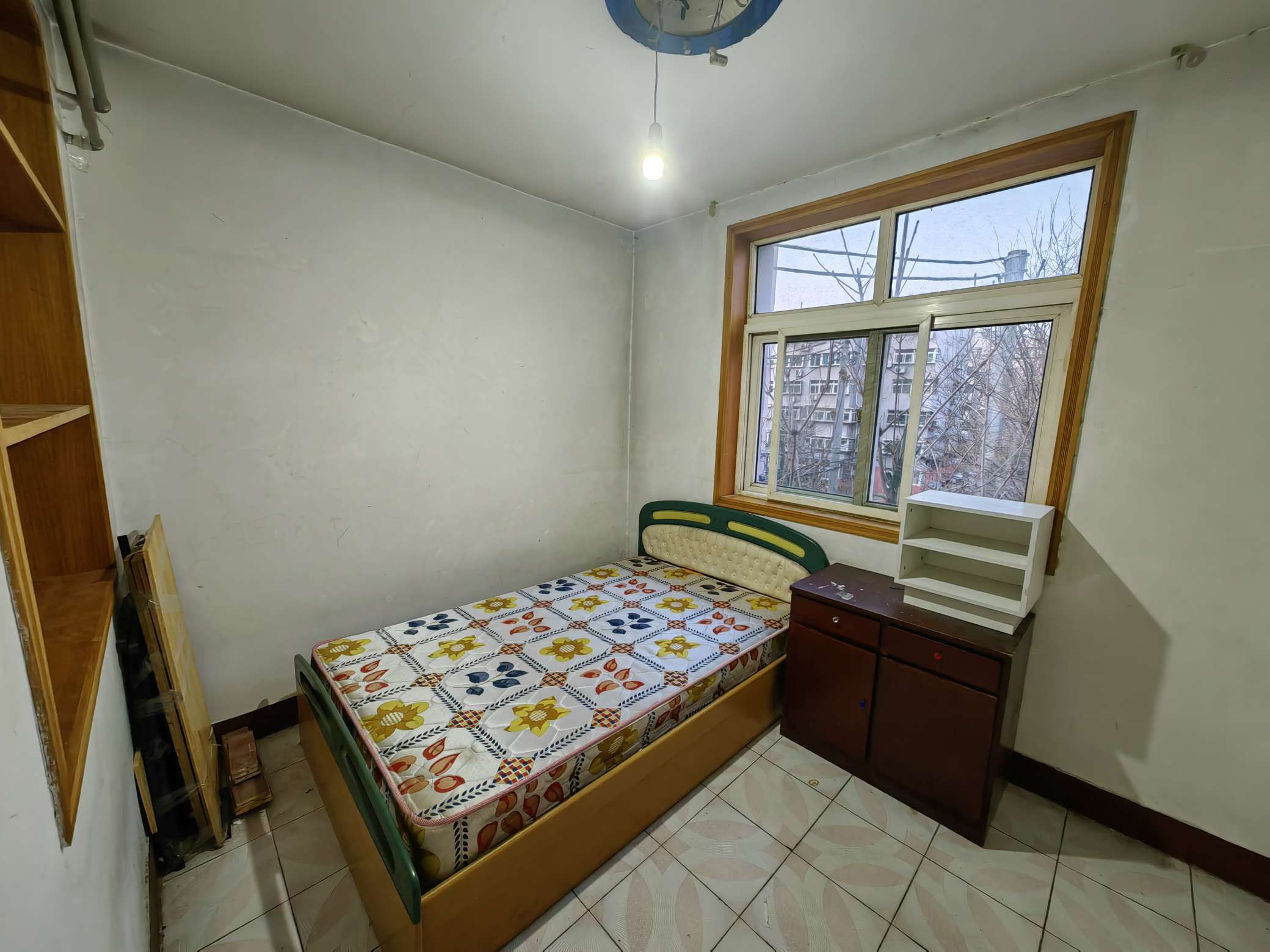 铁路玉函小区