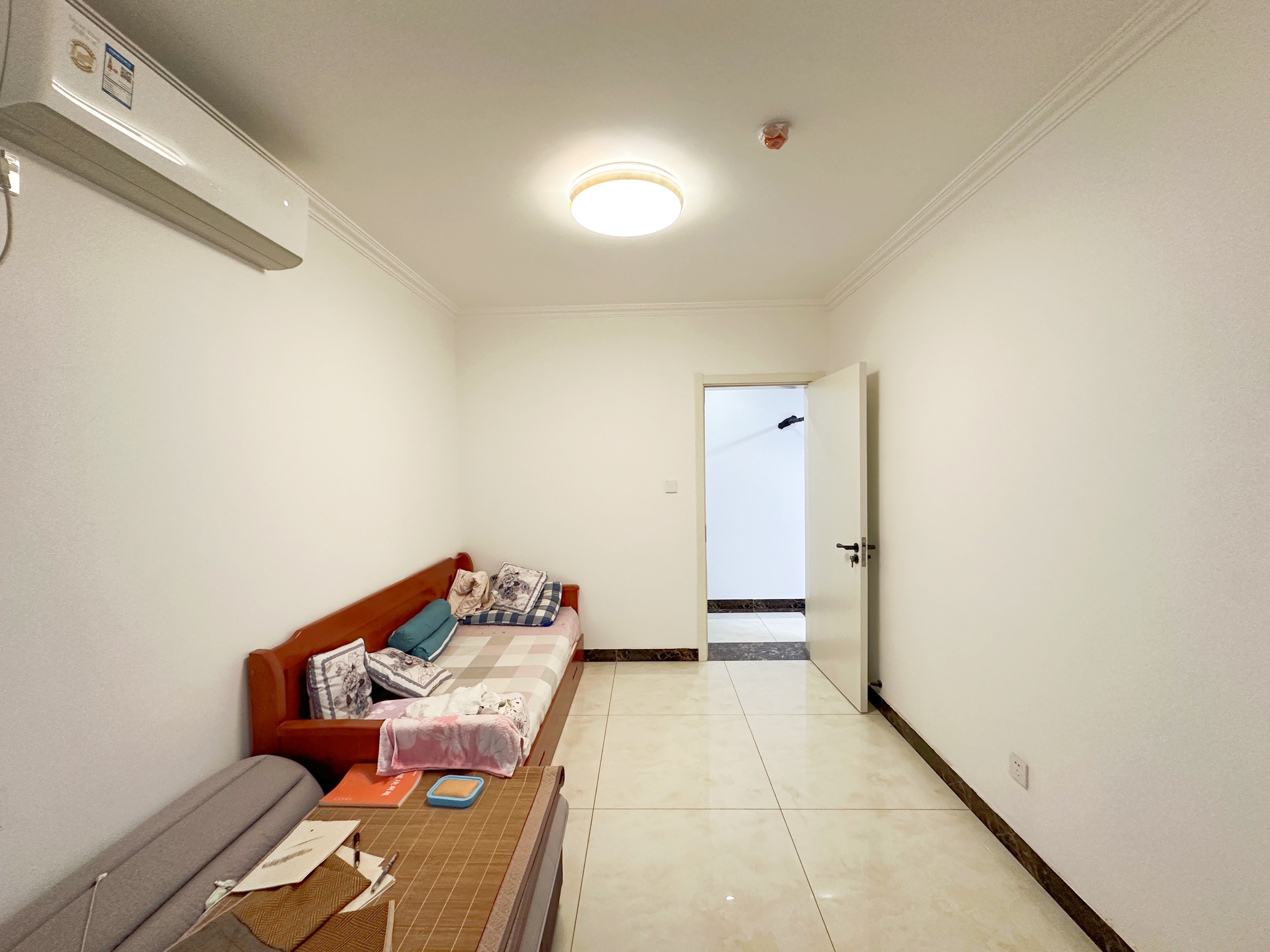 海尔云世界滟澜公馆花园