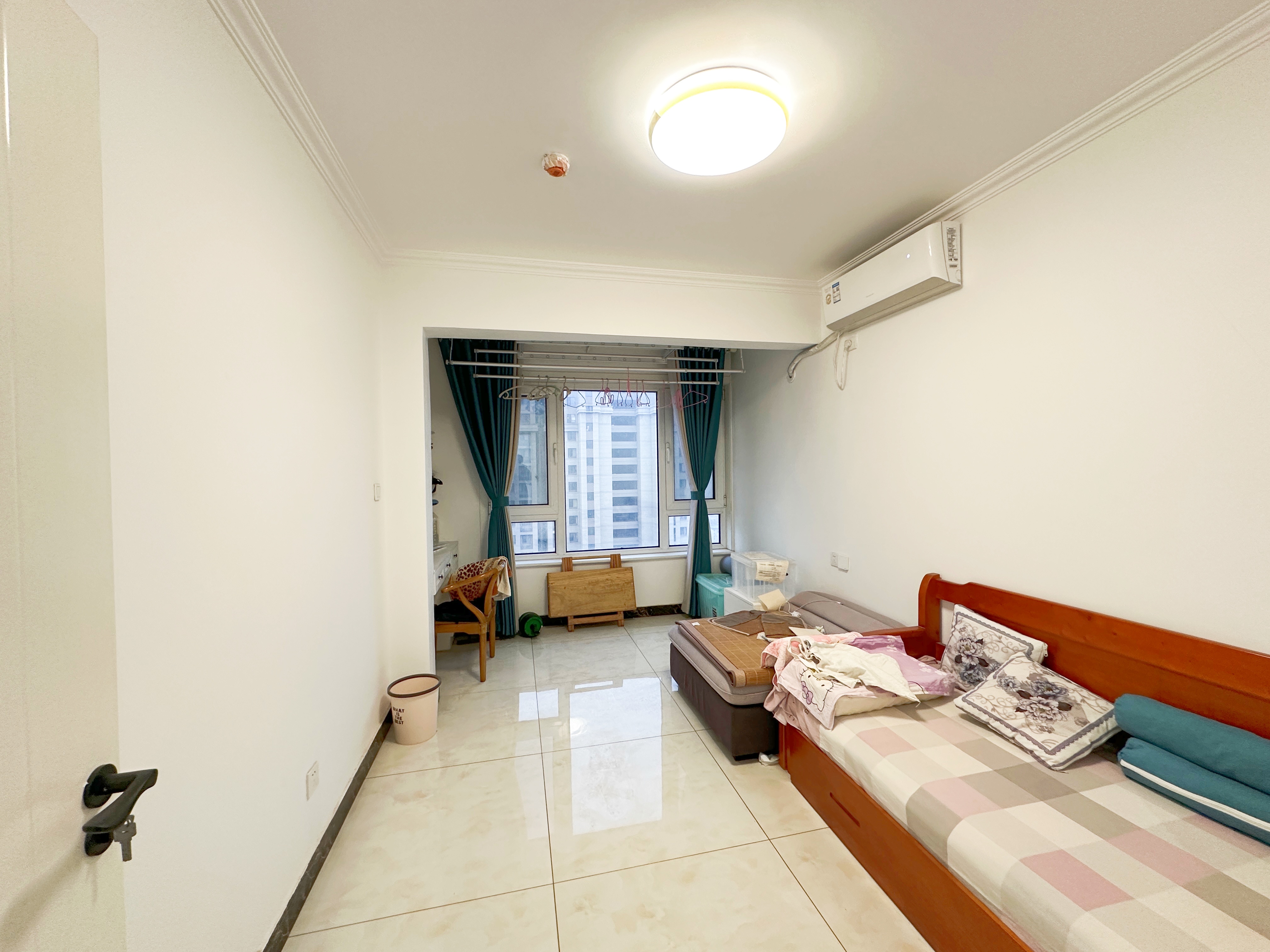 海尔云世界滟澜公馆花园