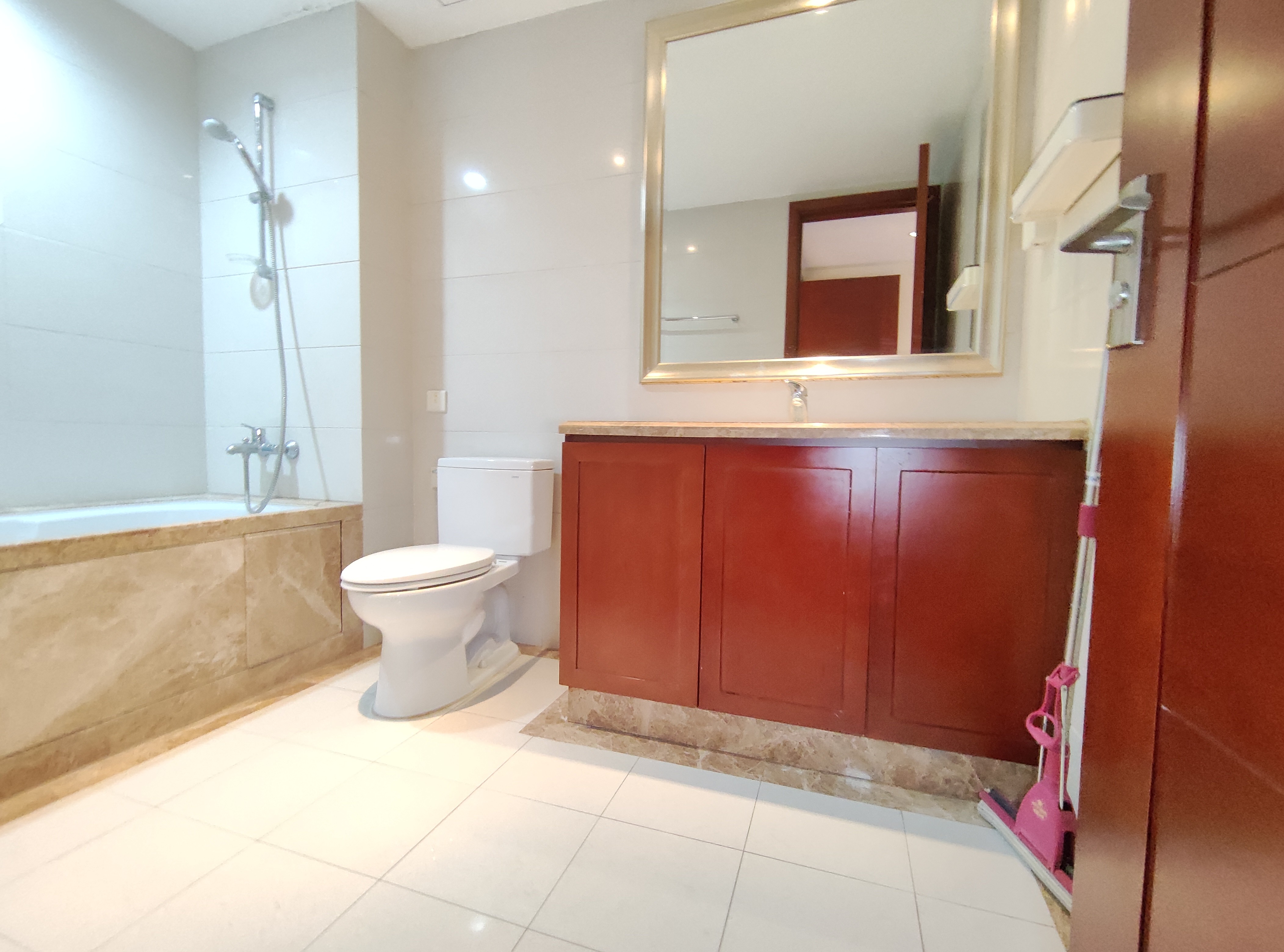 海尔绿城百合园