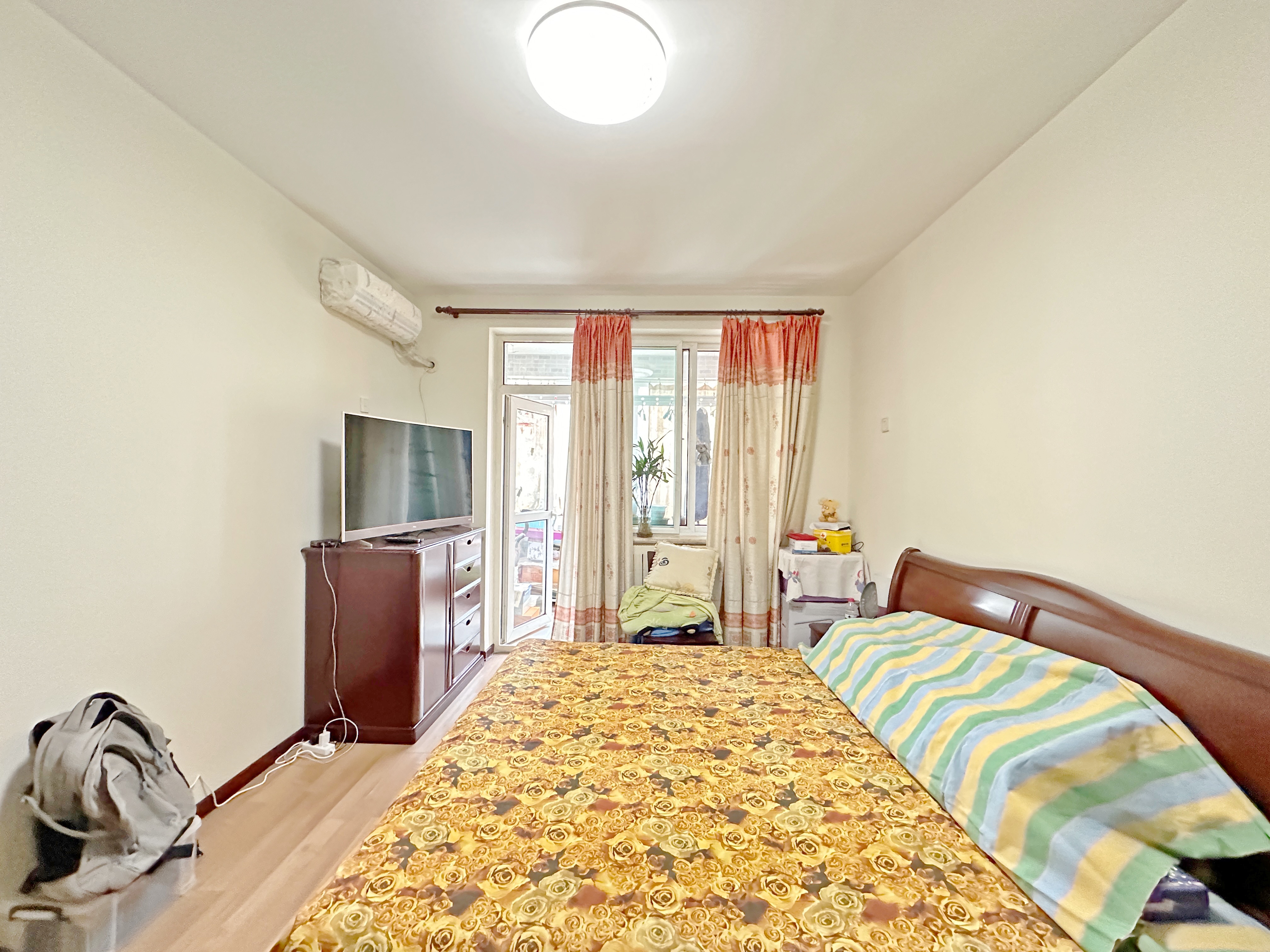 卧龙花园龙和苑