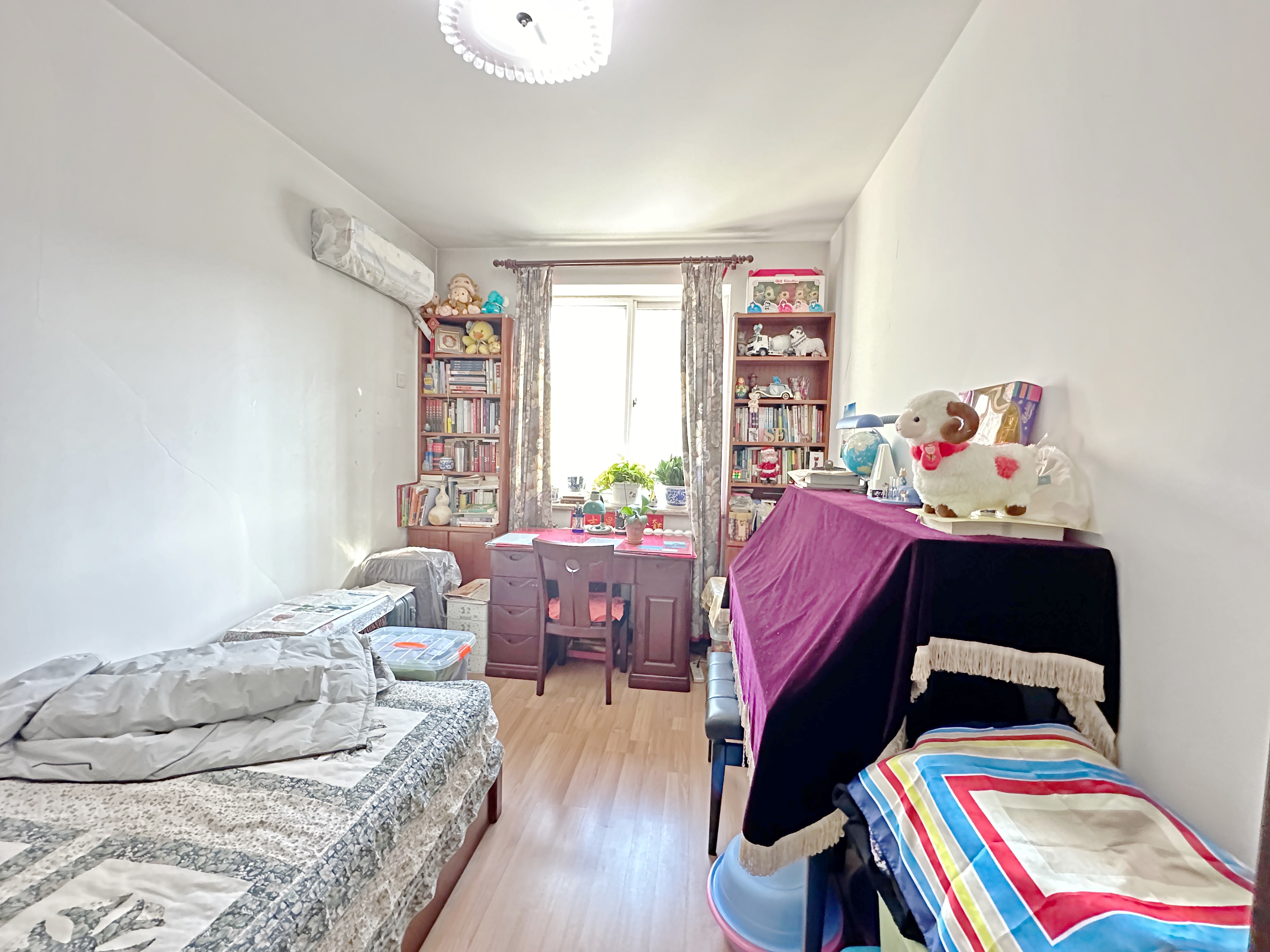 卧龙花园龙和苑