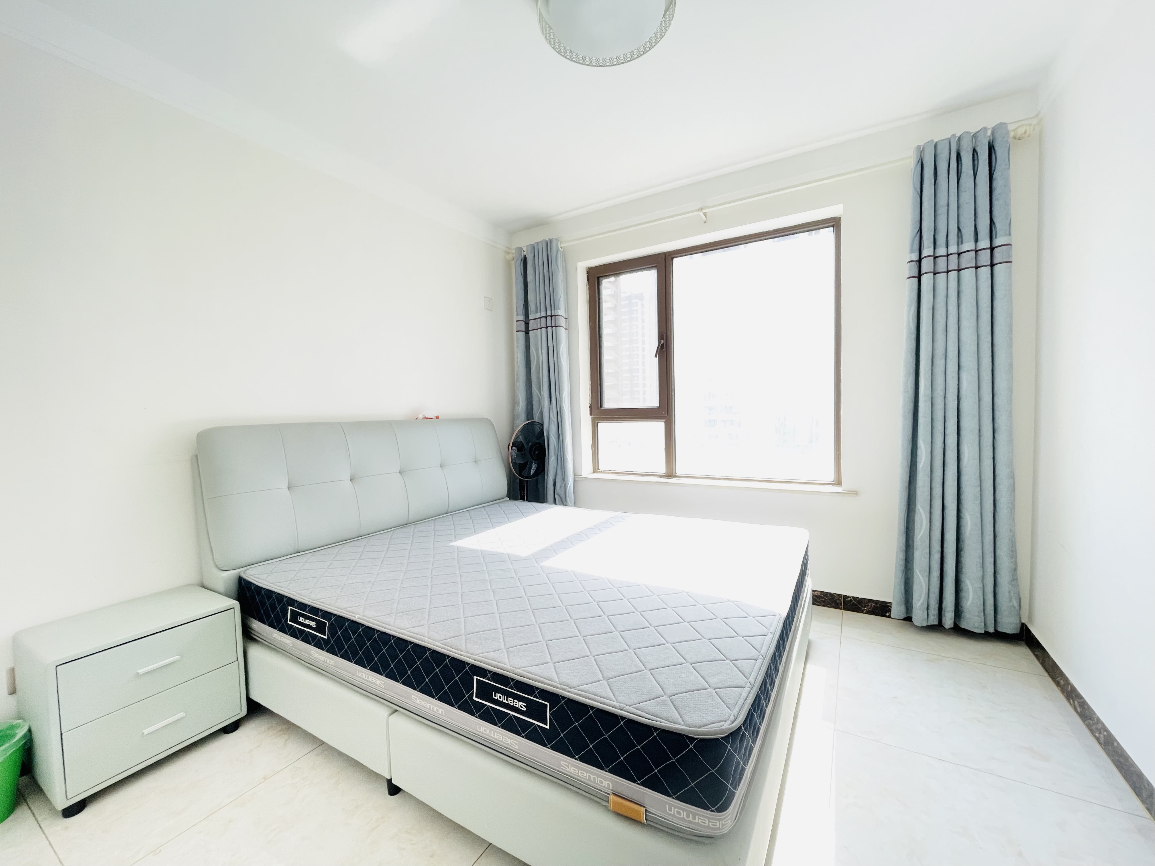 旭辉银盛泰金域蓝山