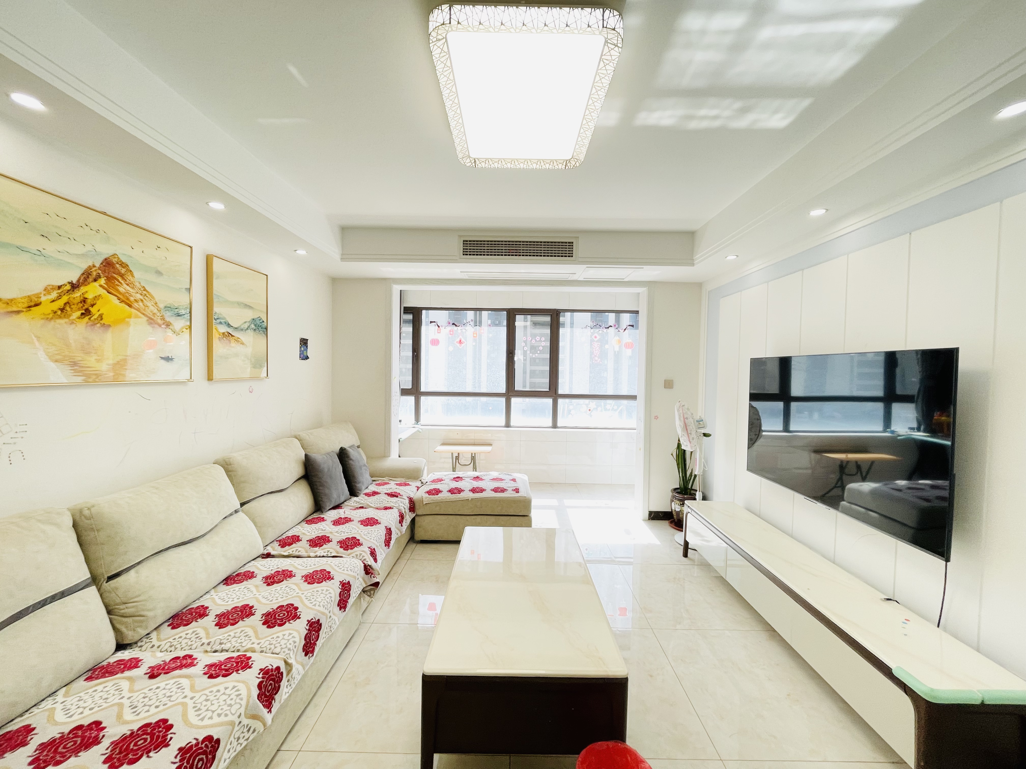 旭辉银盛泰金域蓝山