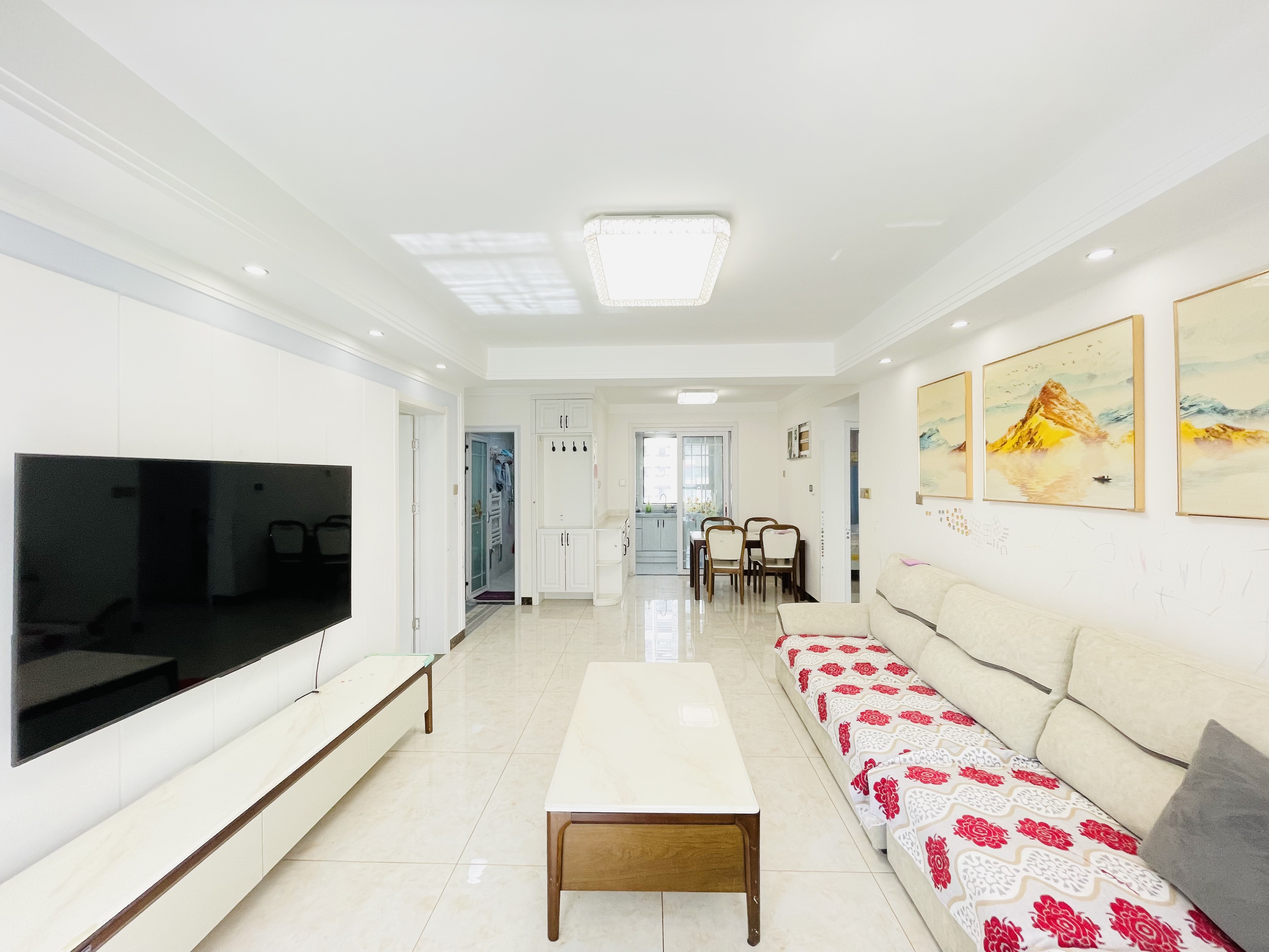  旭辉银盛泰金域蓝山 南北