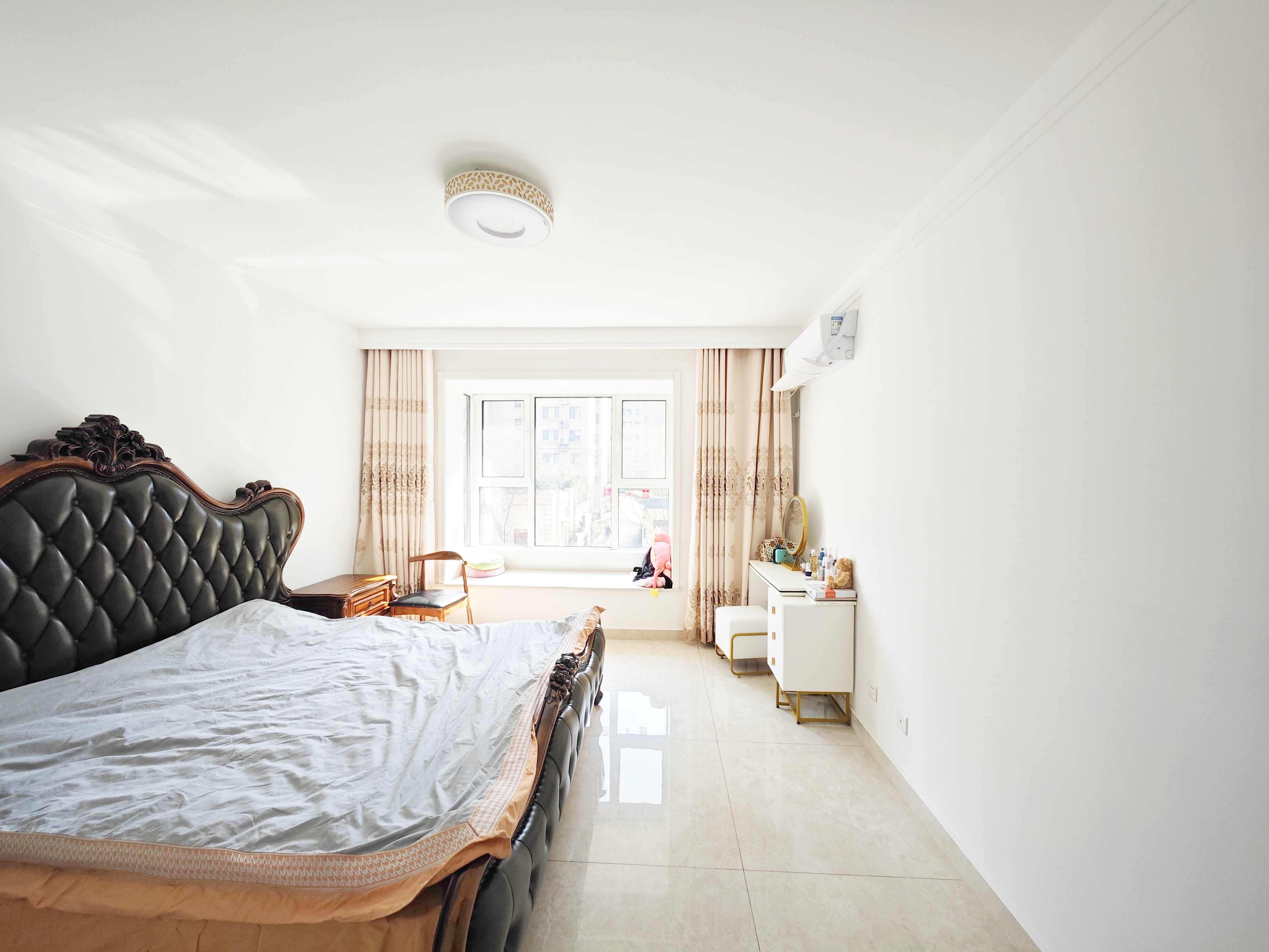 银丰唐郡玫瑰园