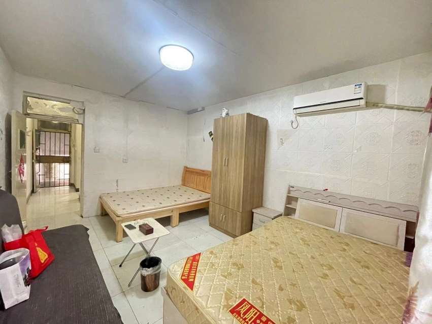 整租· 纬十一路252号 1室1厅 急租