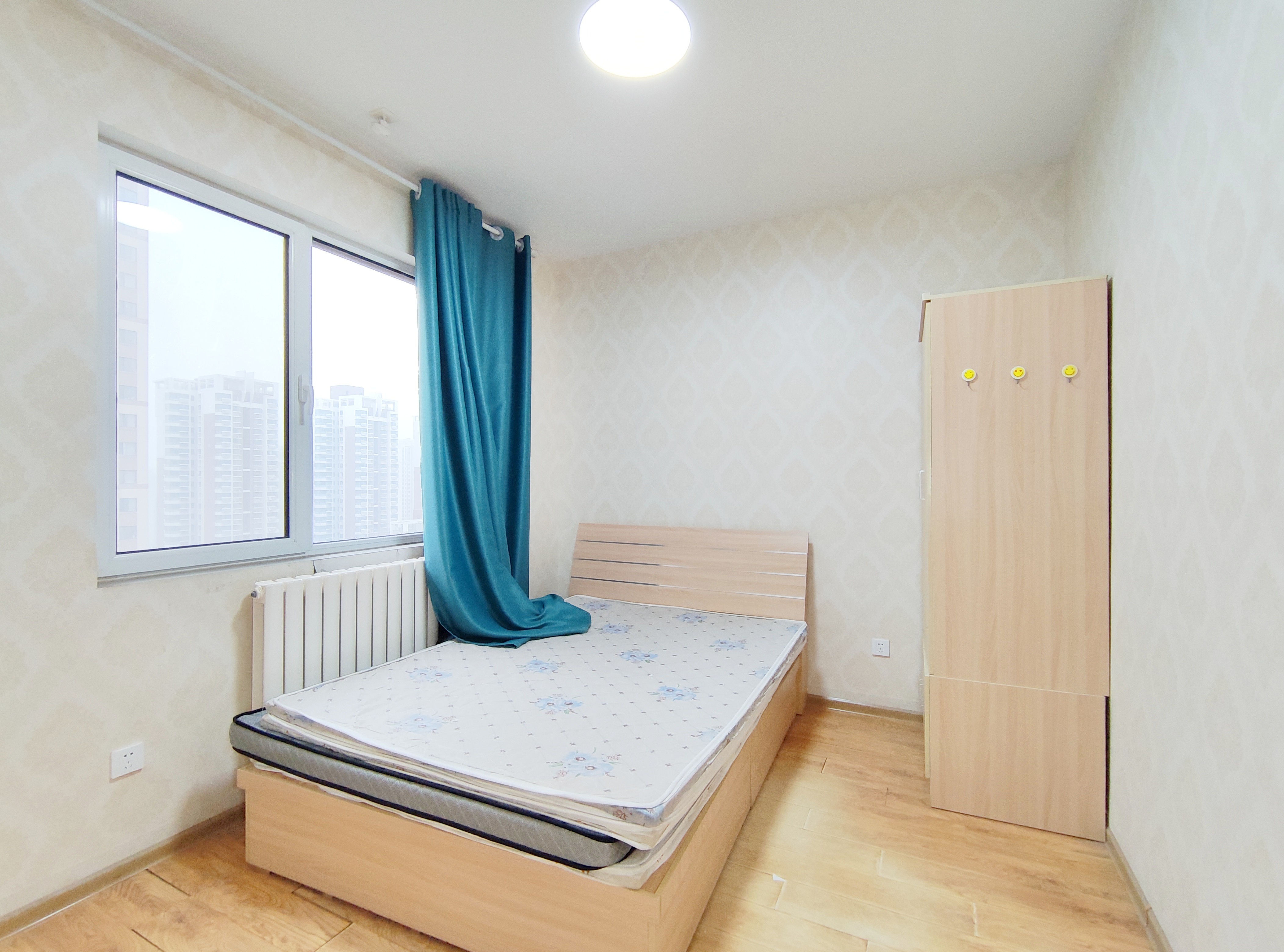 东城逸家逸俊园