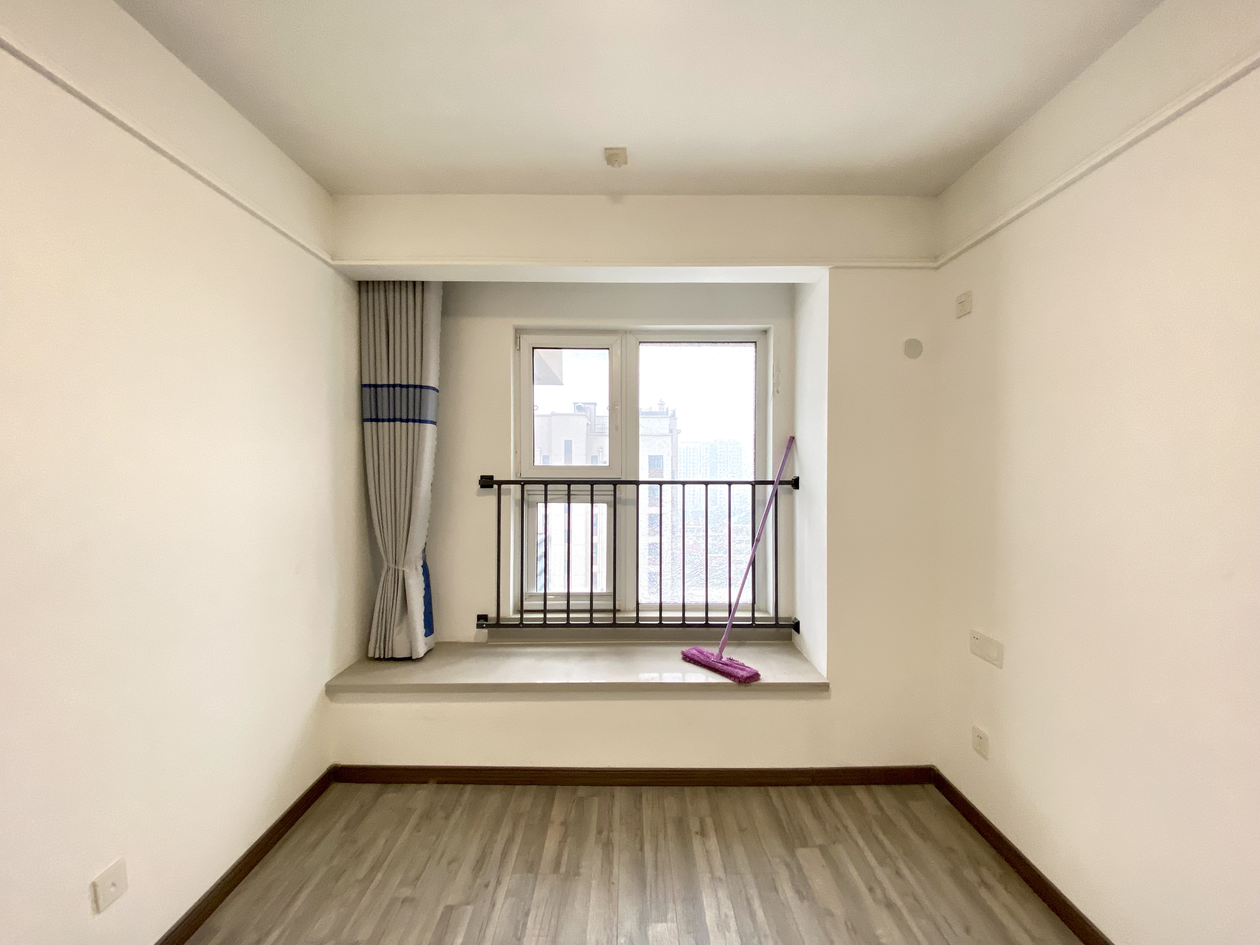 万科龙湖城市之光