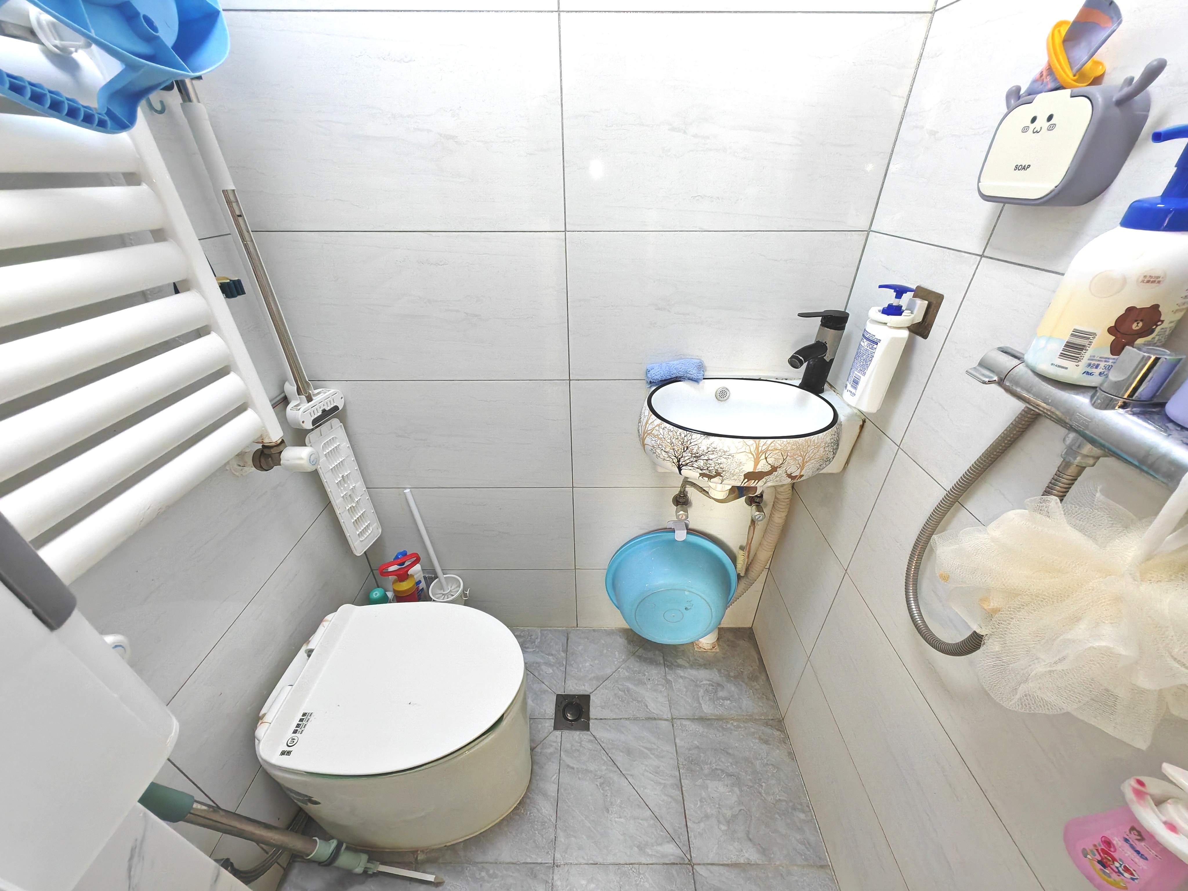 燕子山西路44号