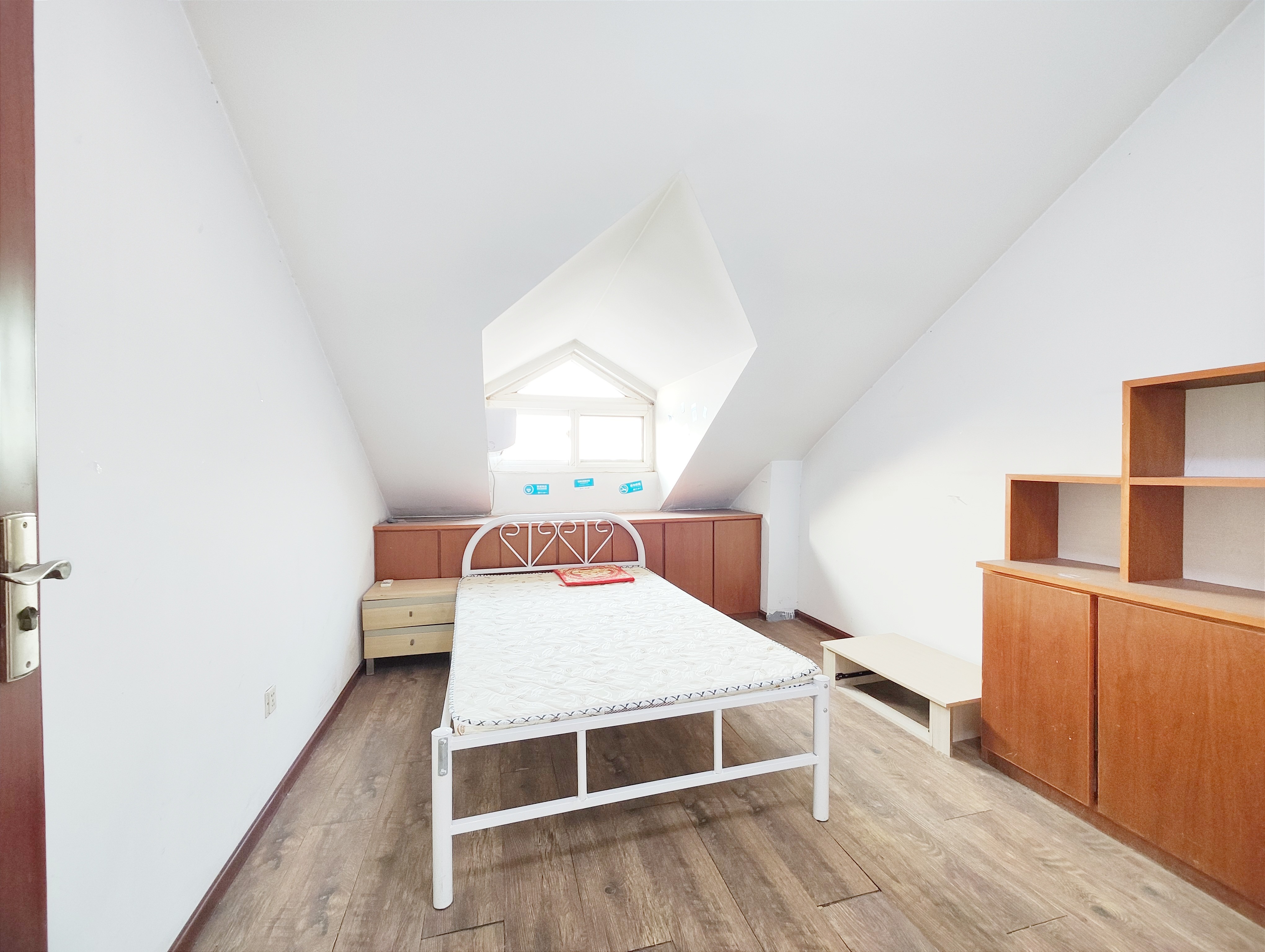 华夏金色阳光花园