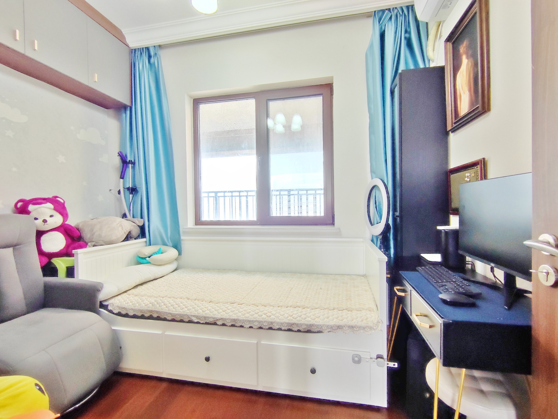 旭辉银盛泰瑞锦台