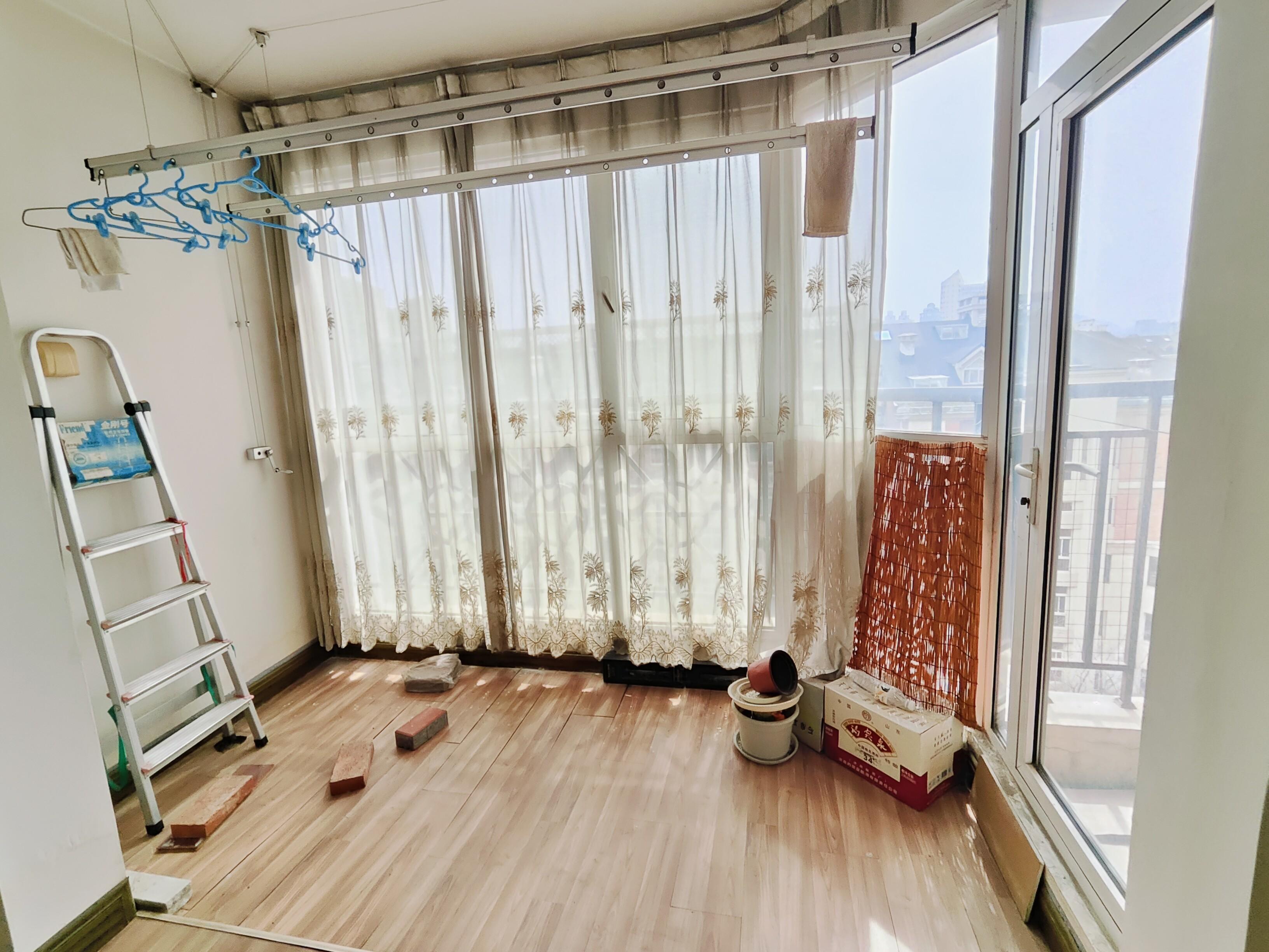 富翔天地