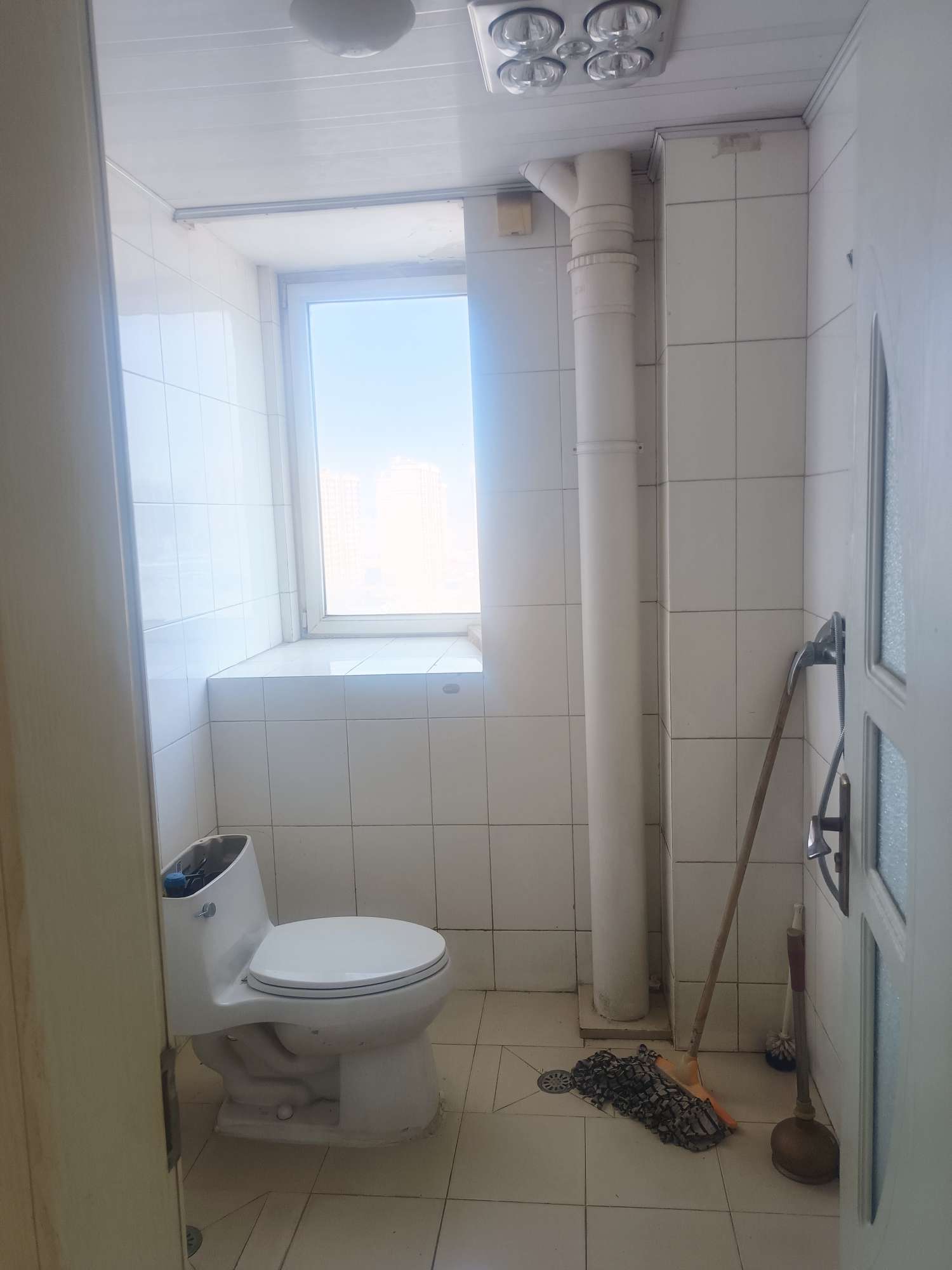 港基滨河华庭