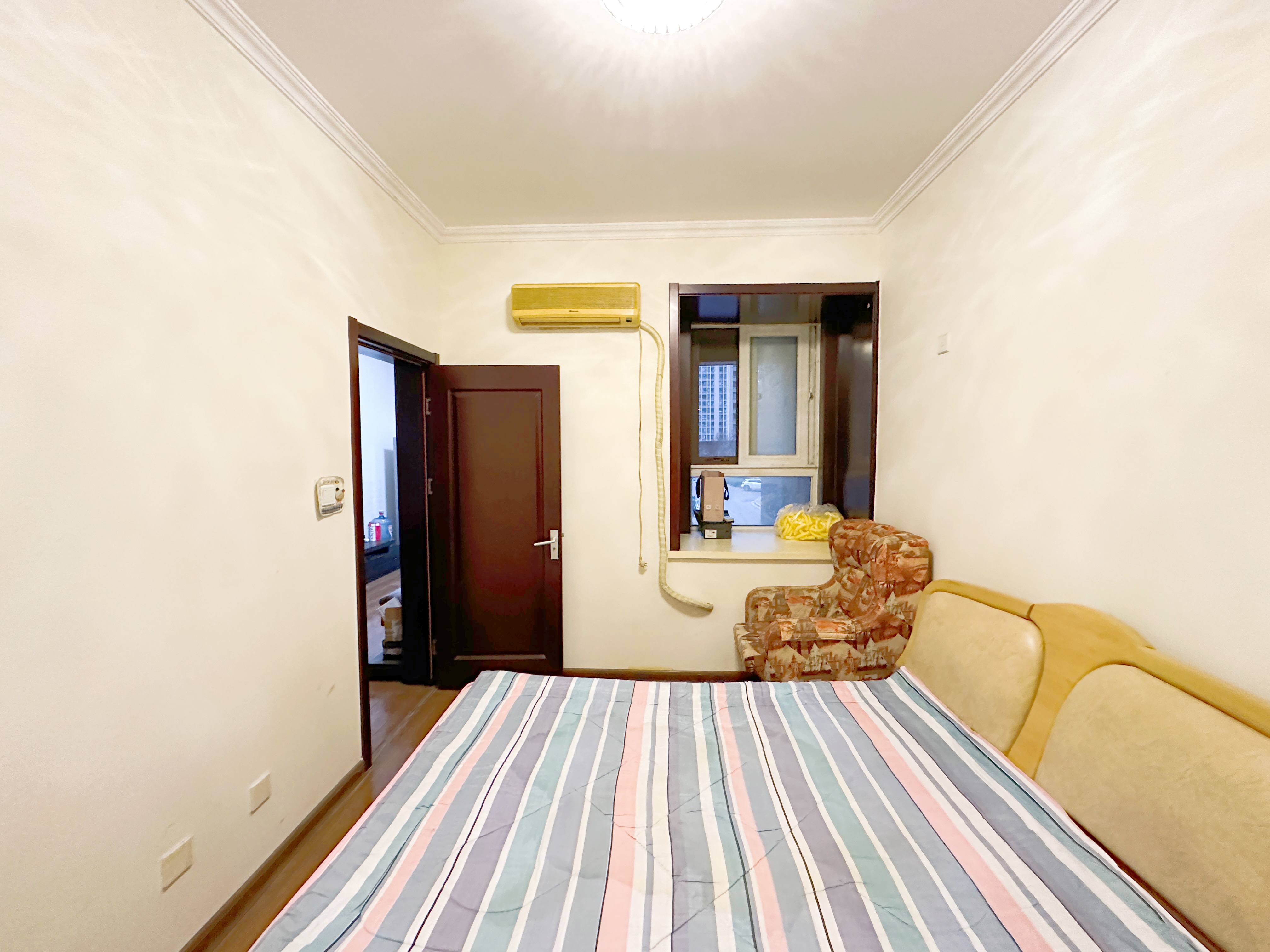 绿地新里梵尔赛公馆