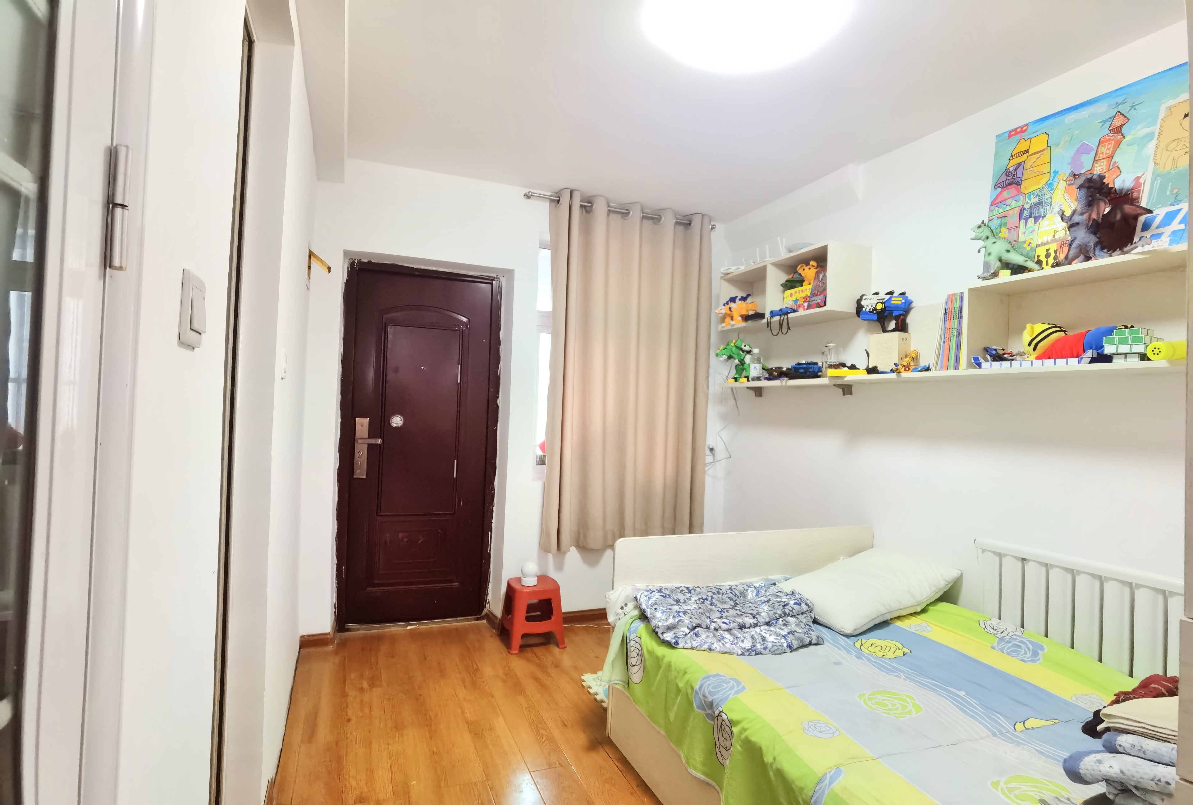  小纬四路51号 南