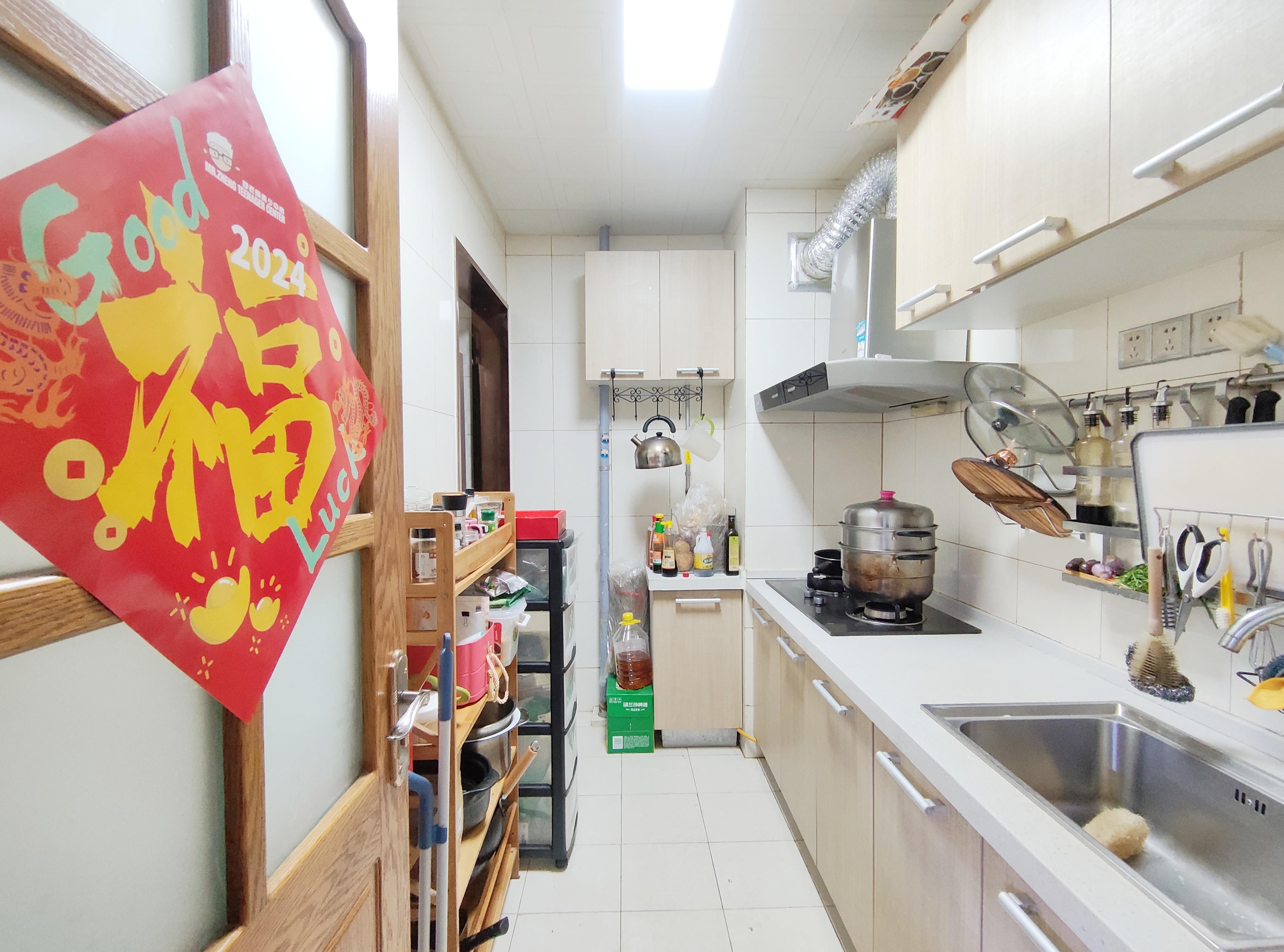 鲁邦奥林逸城东区