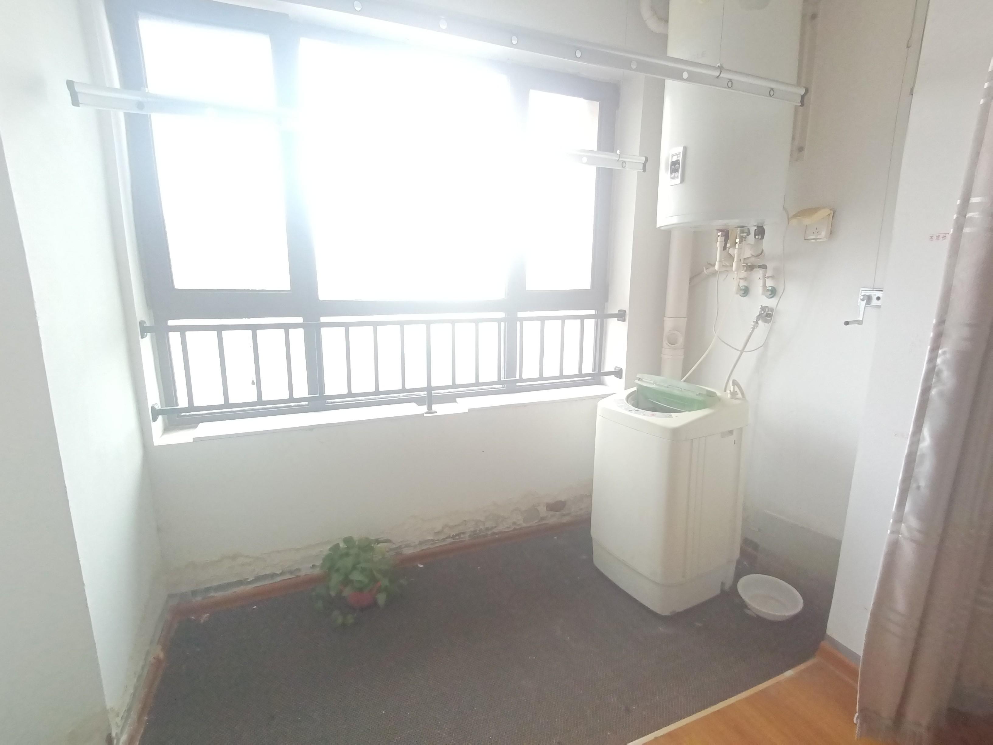 鲁邦奥林逸城东区