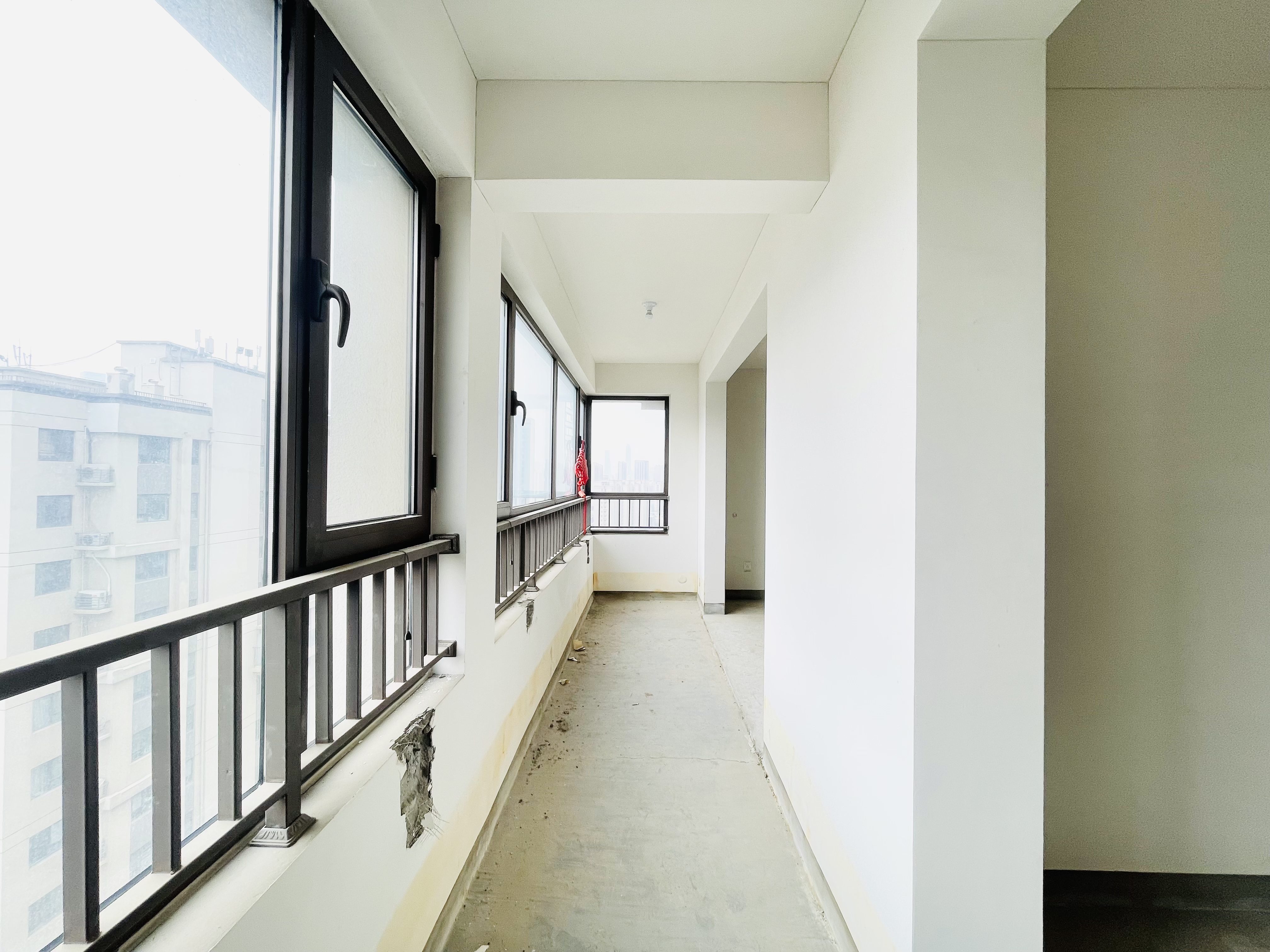 旭辉银盛泰金域蓝山