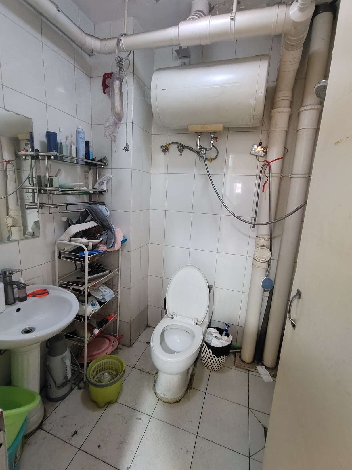 官扎营新区