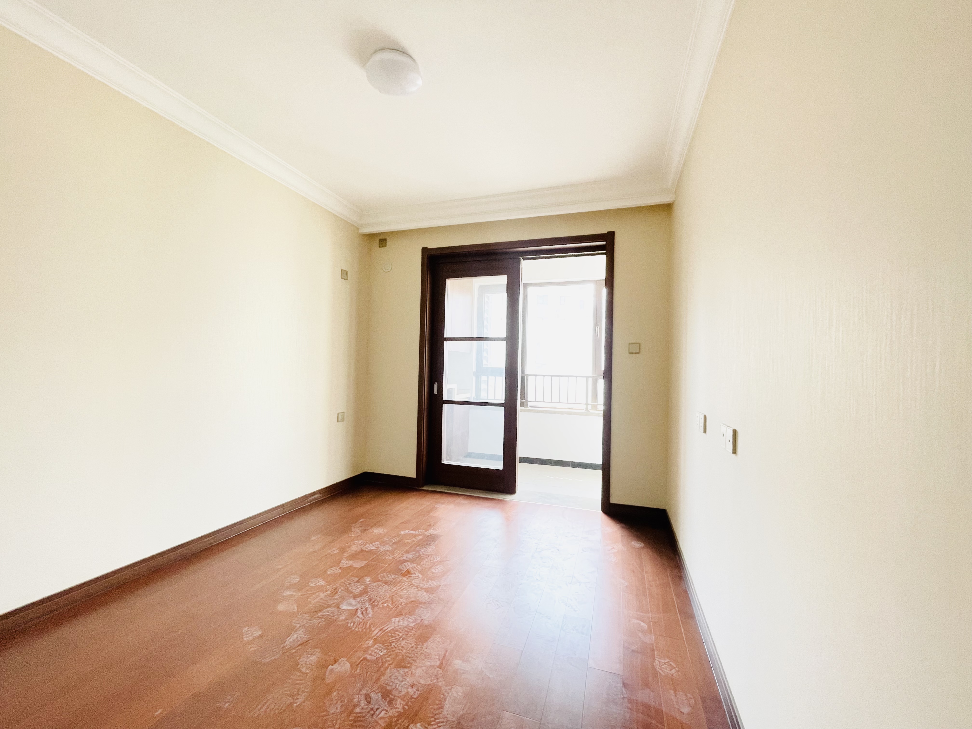 旭辉银盛泰金域蓝山