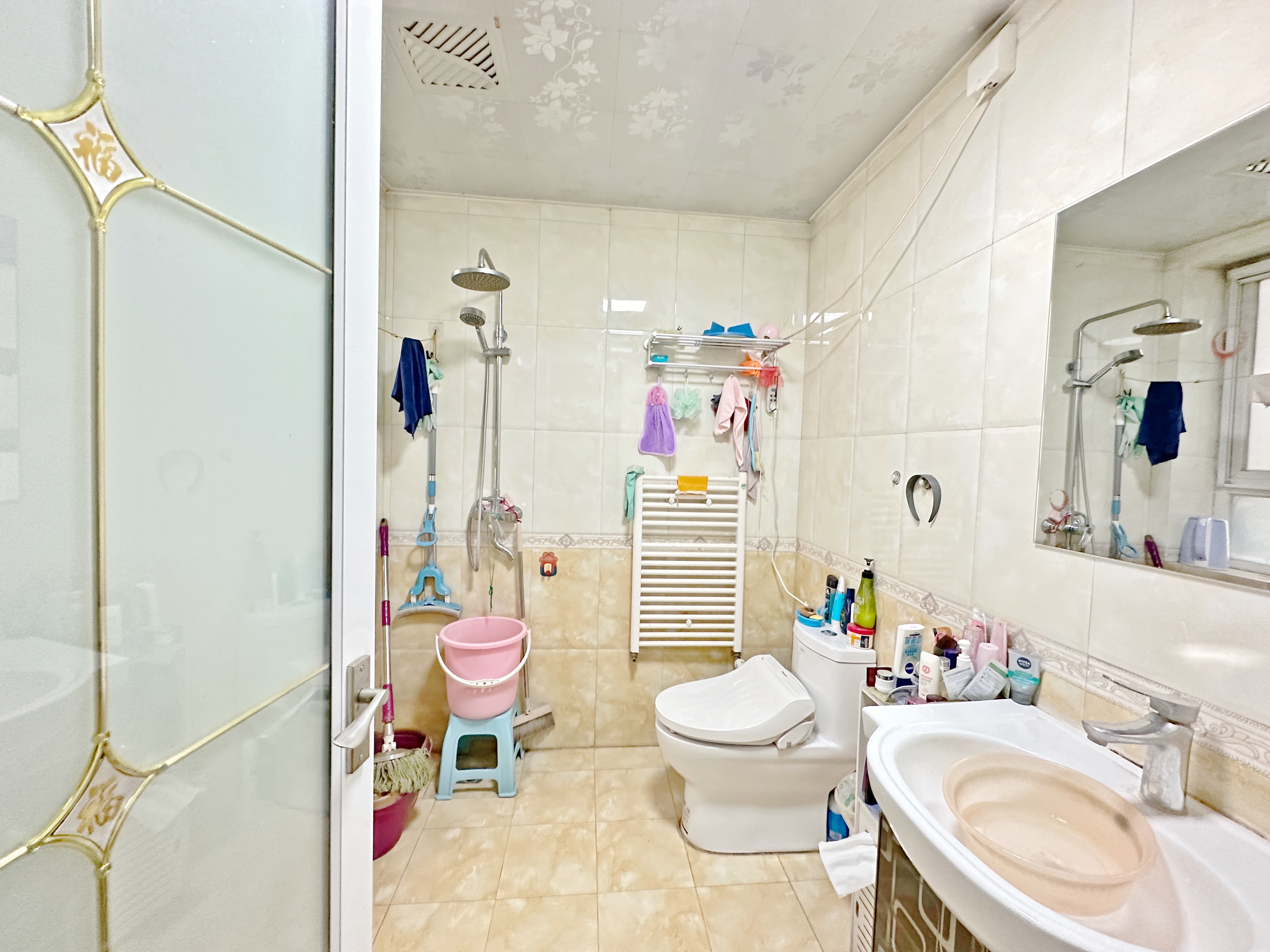 绿地新里卢浮公馆