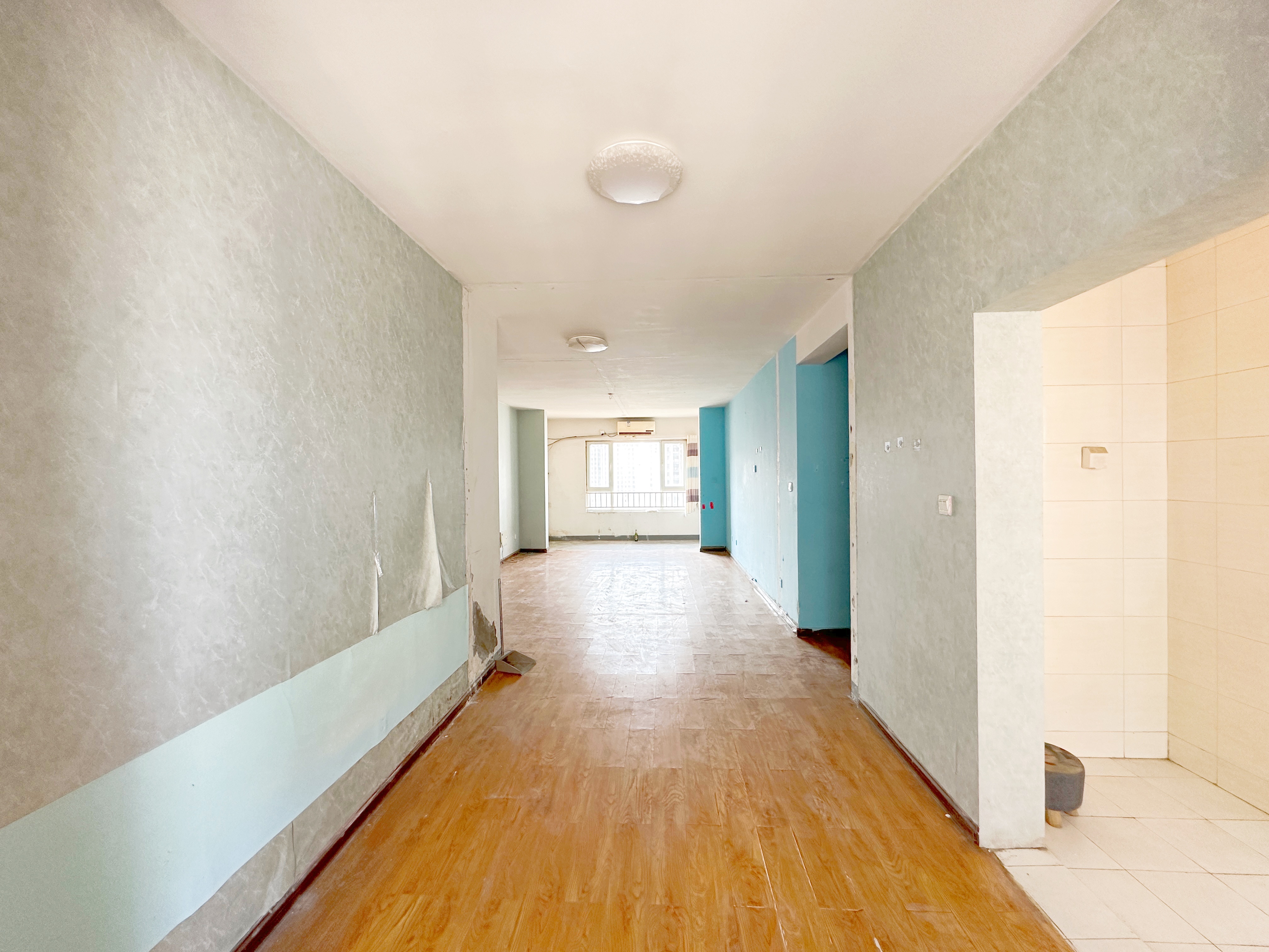 绿地新里梵尔赛公馆