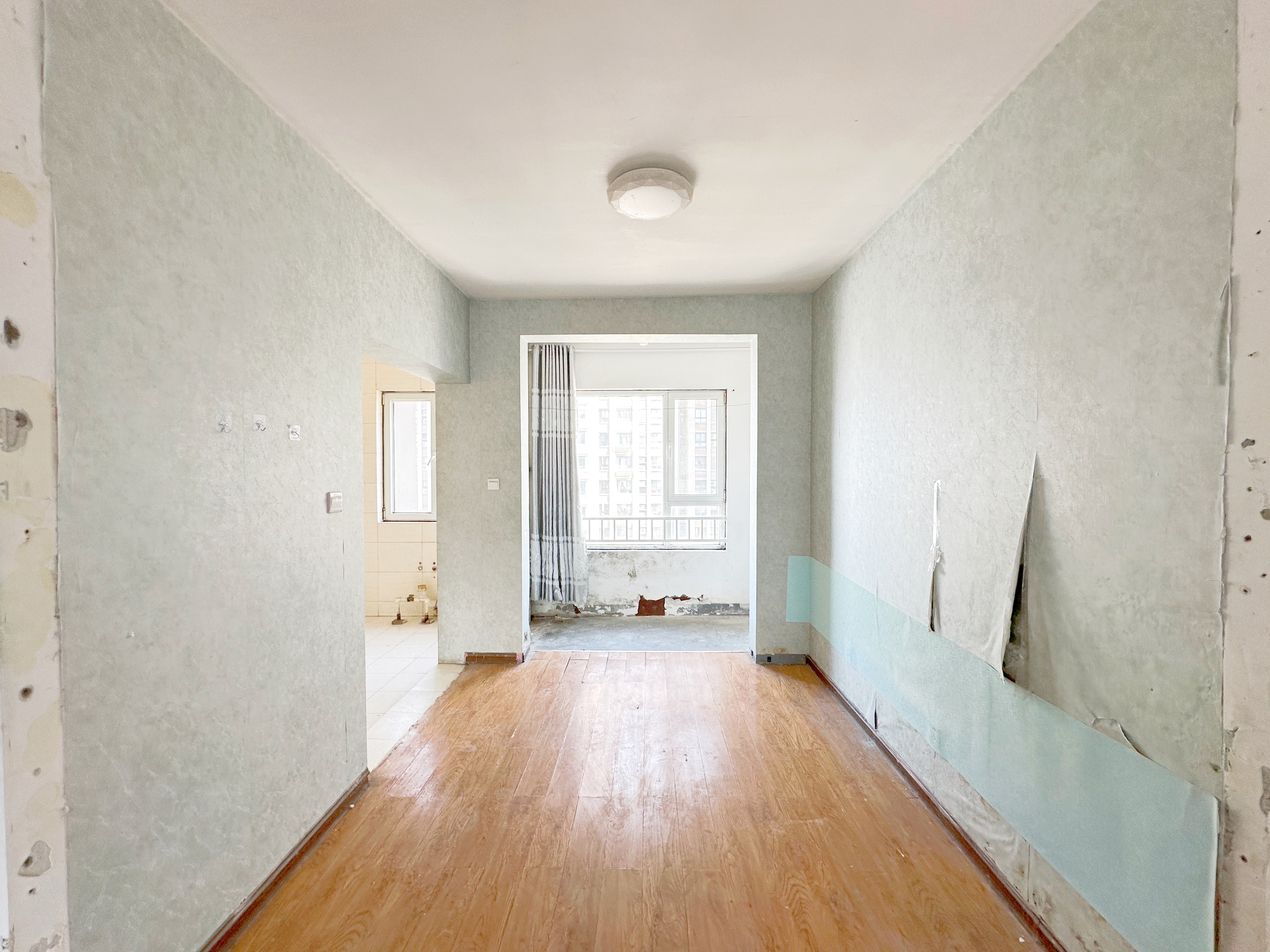 绿地新里梵尔赛公馆