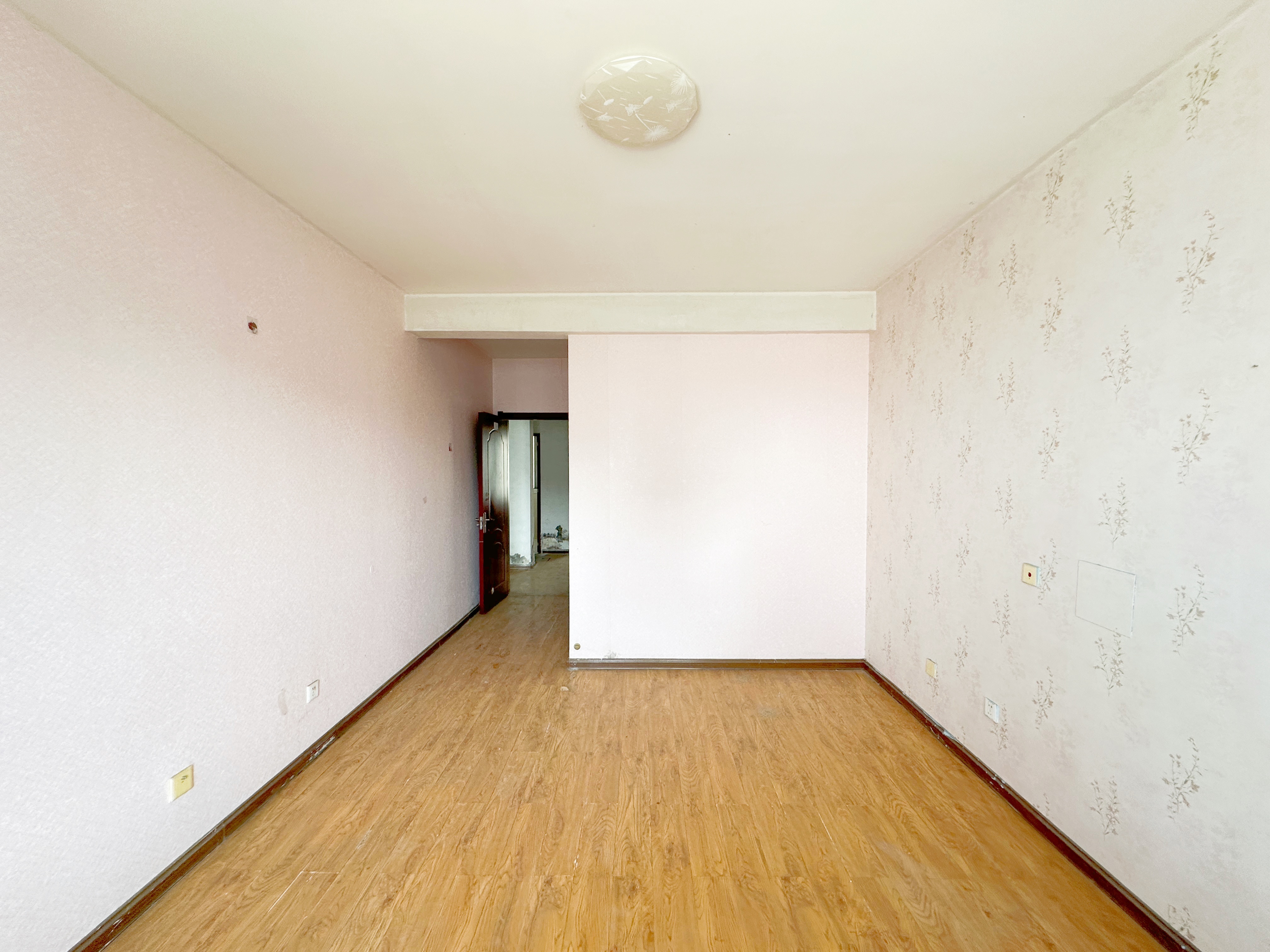 绿地新里梵尔赛公馆