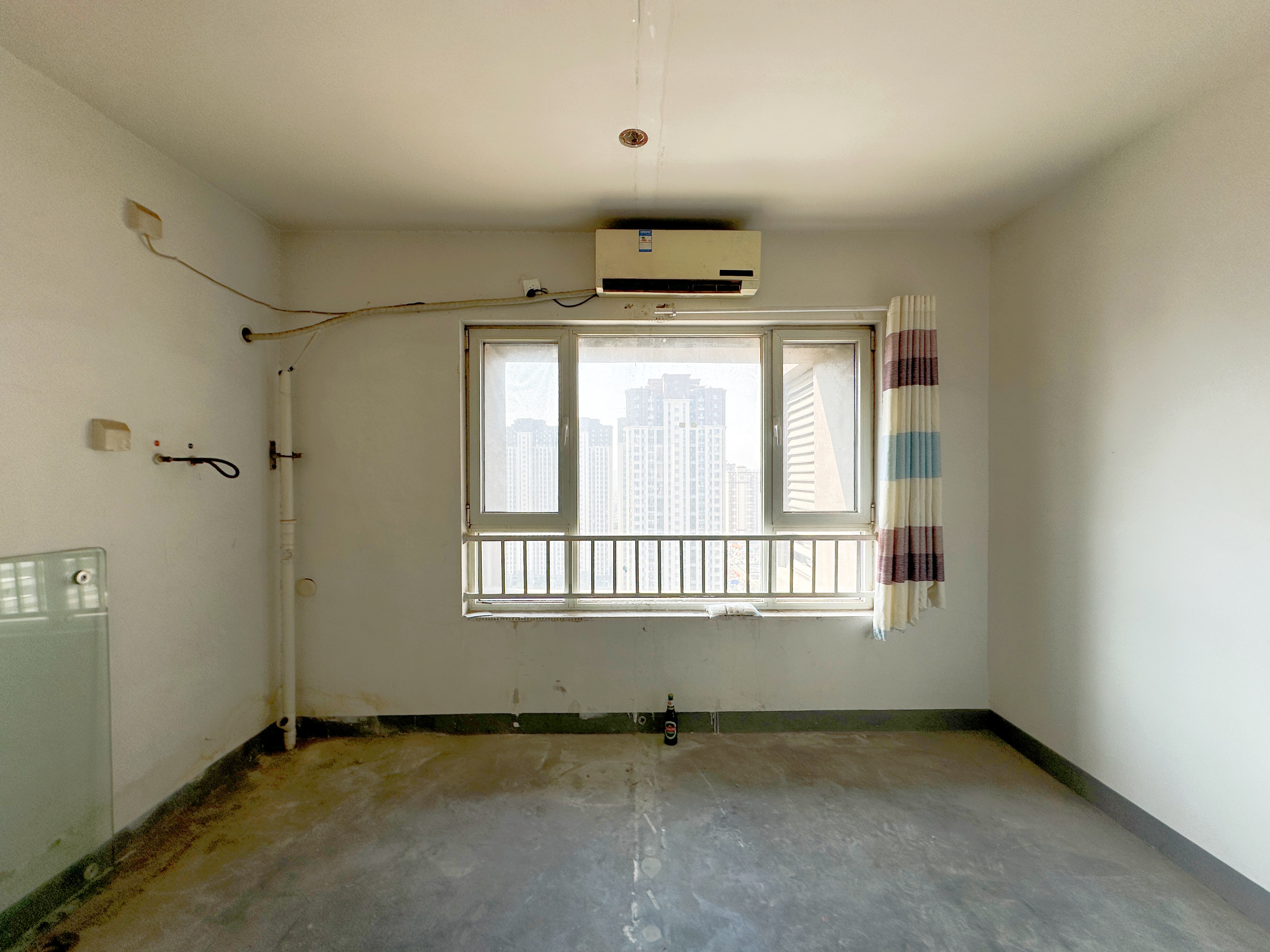 绿地新里梵尔赛公馆