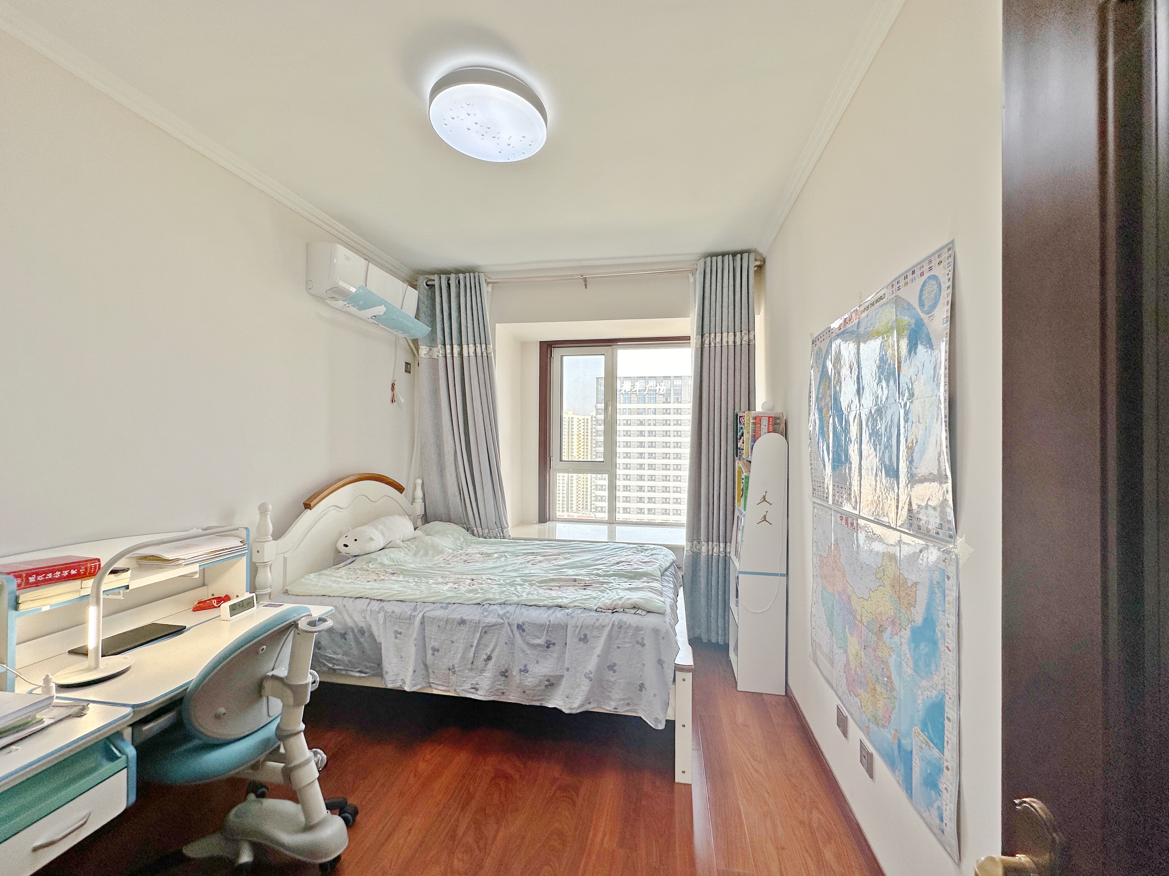 绿地新里卢浮公馆