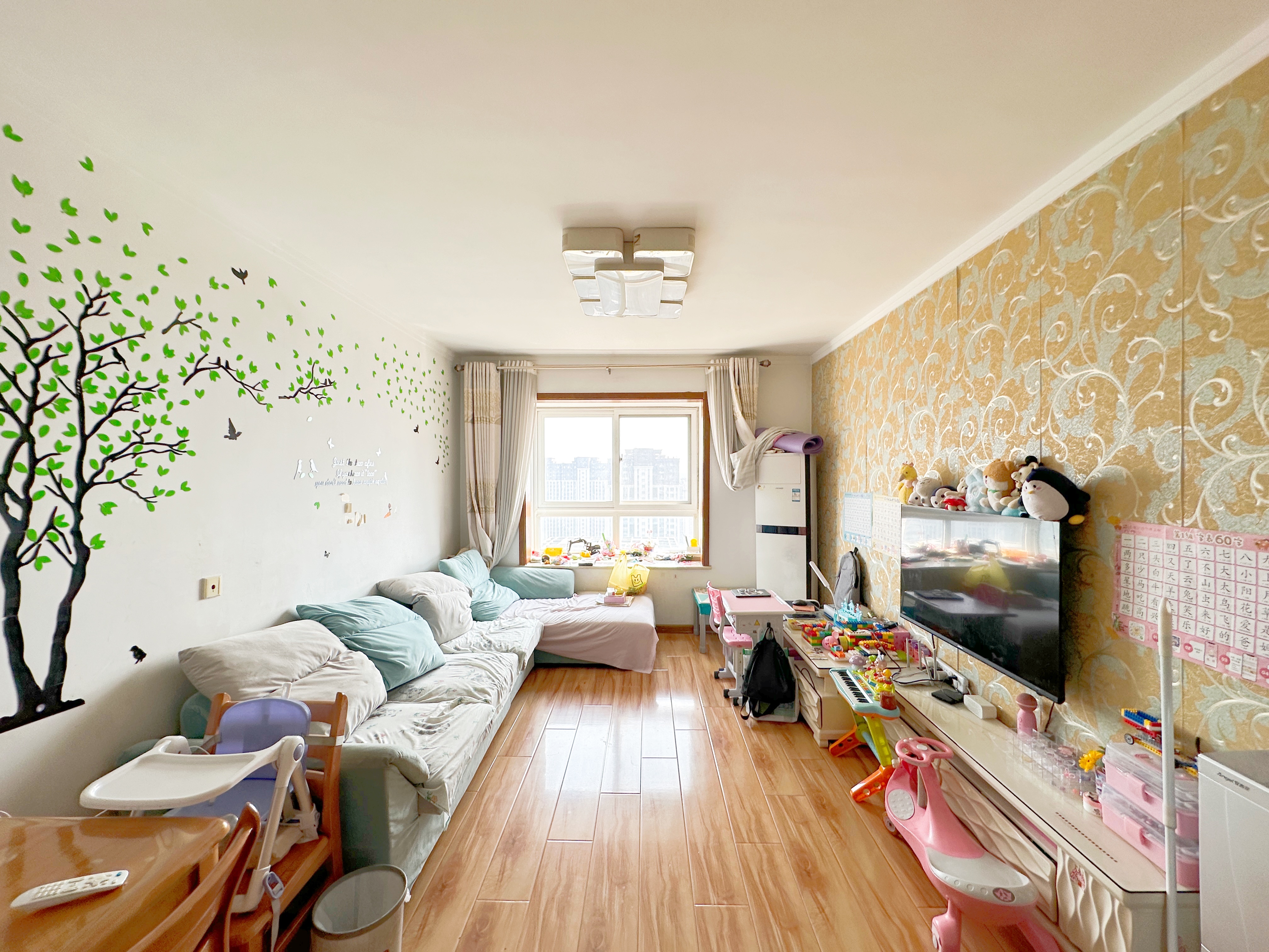 绿地新里梵尔赛公馆