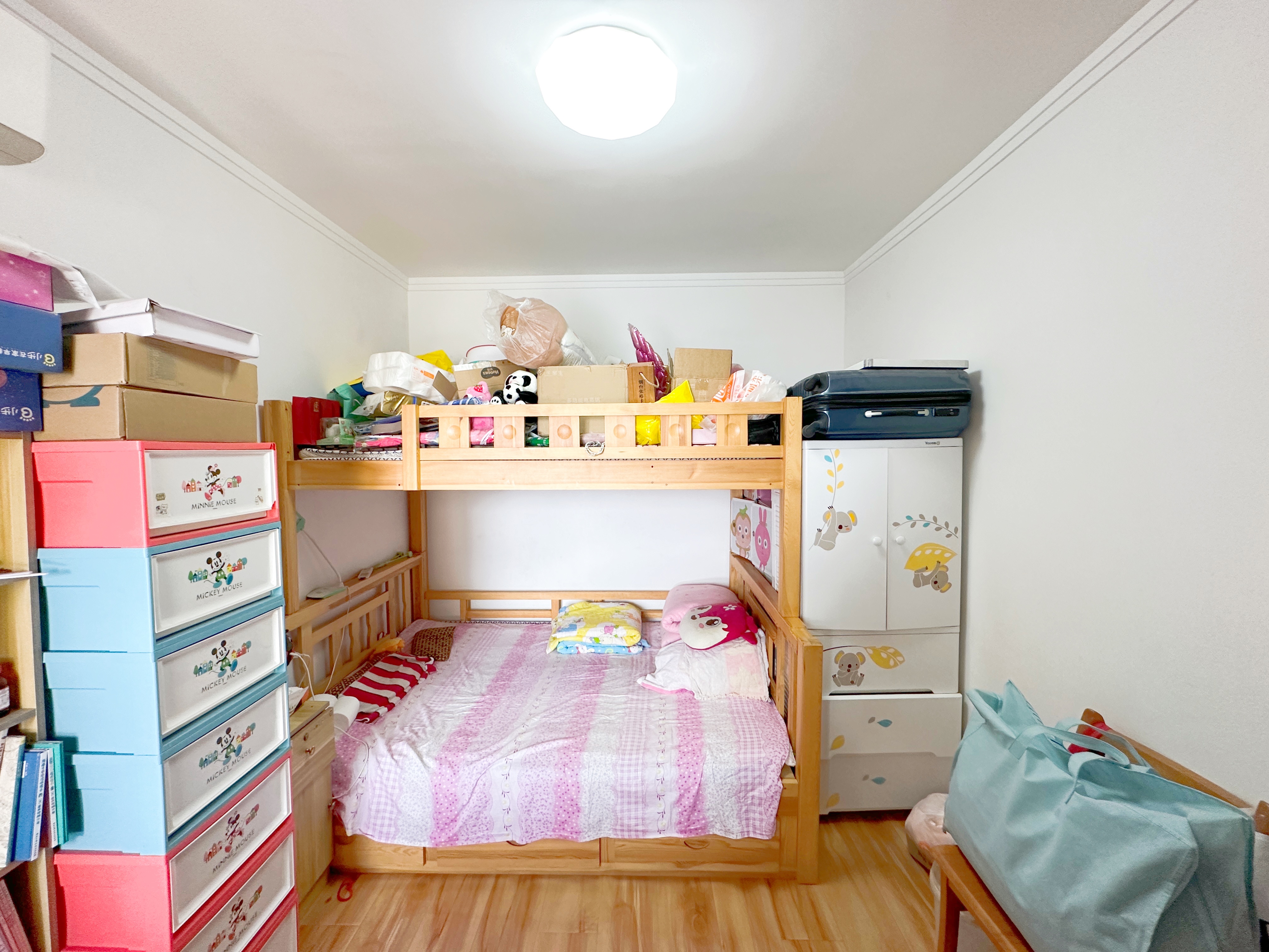 绿地新里梵尔赛公馆