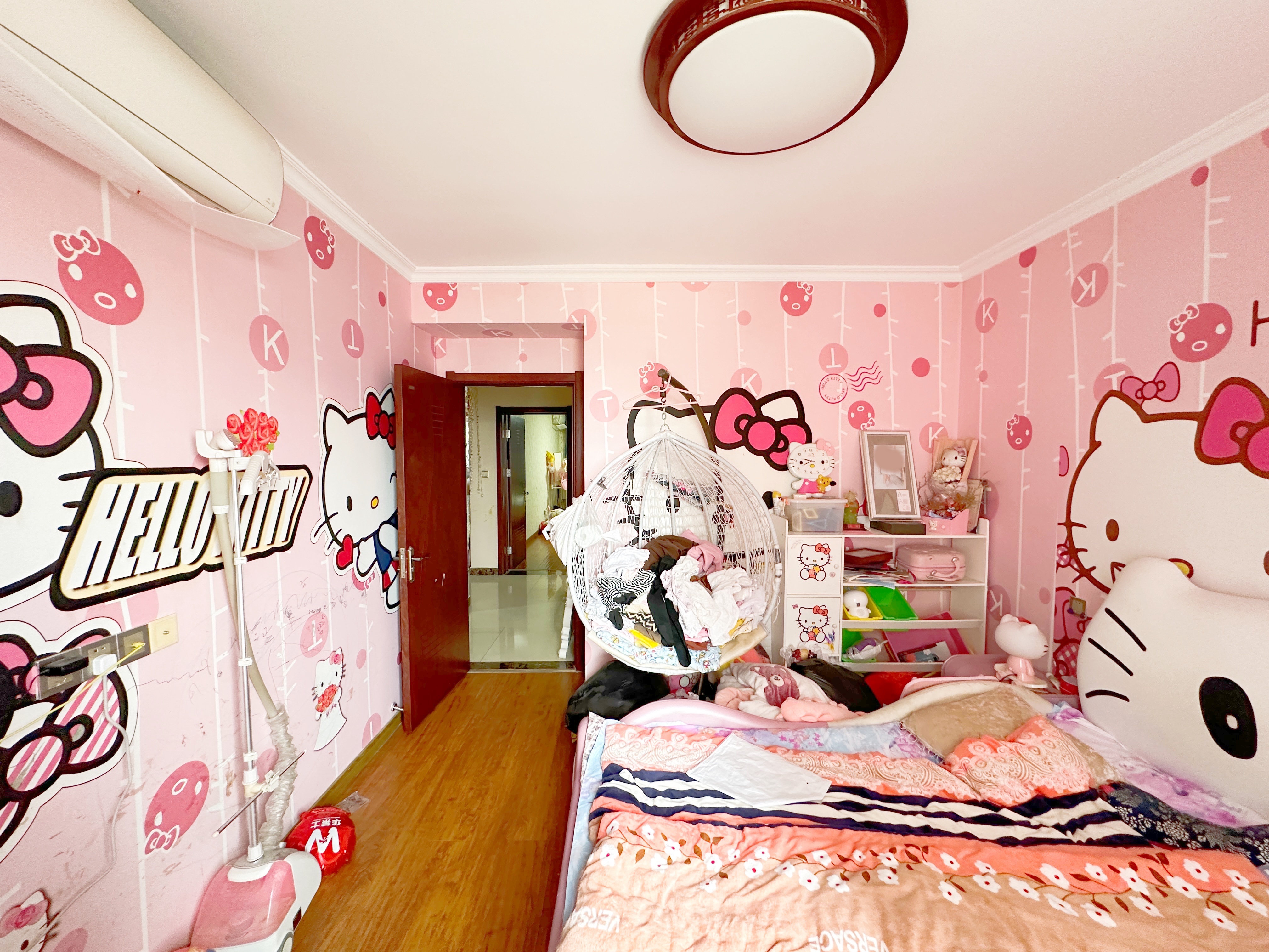 绿地新里梵尔赛公馆