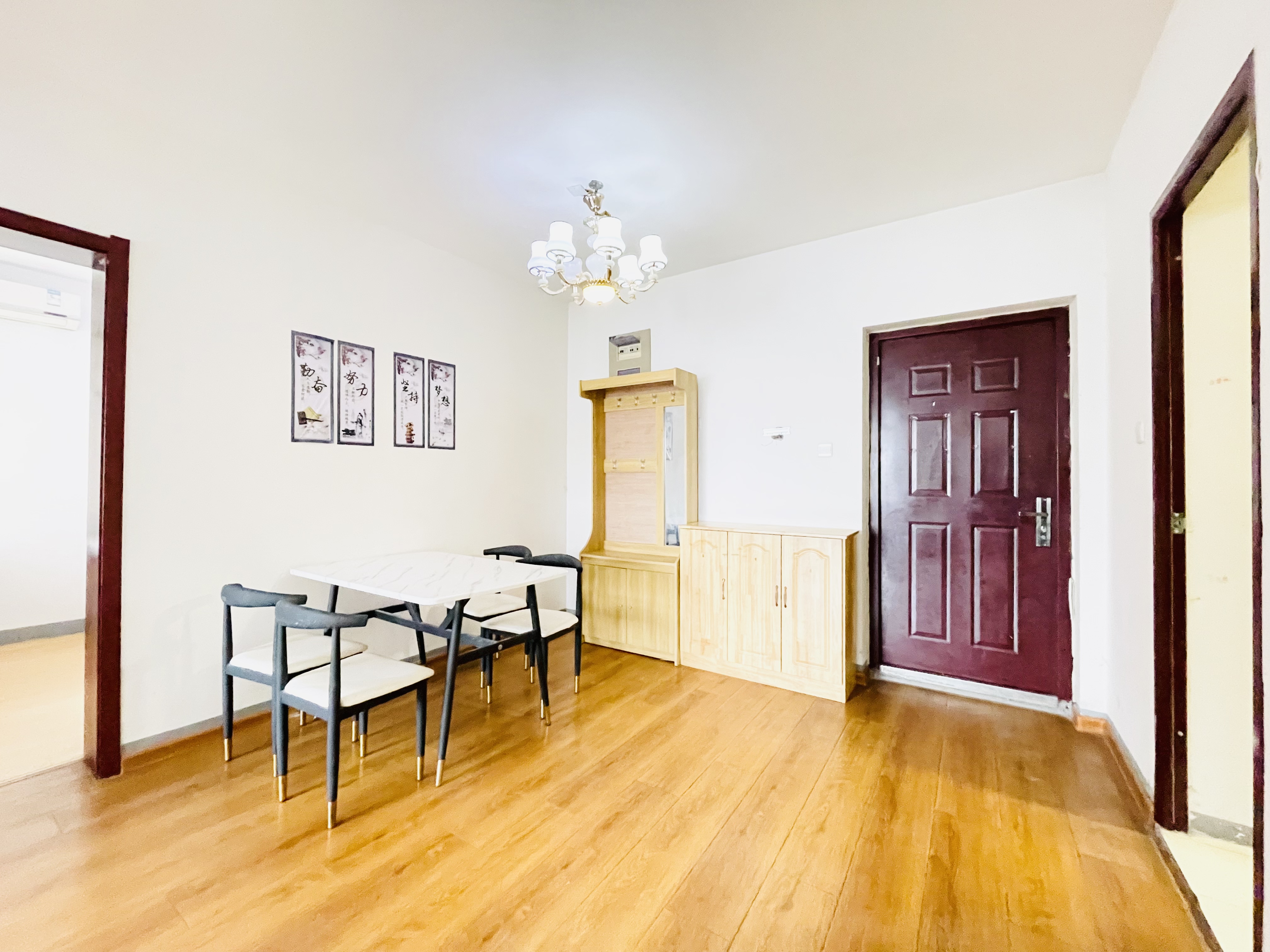 鲁邦奥林逸城东区