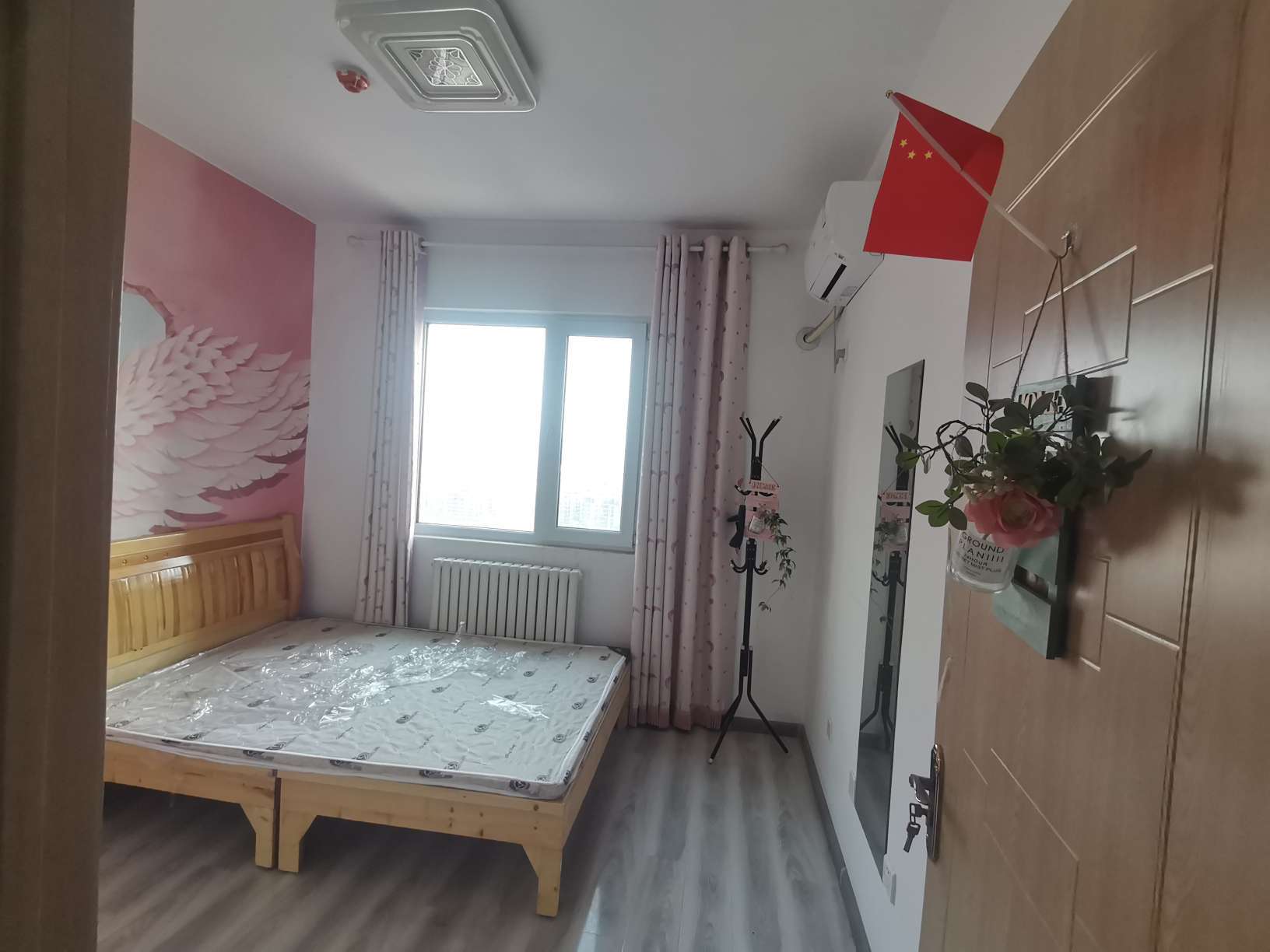 天鸿万象新天万卷府