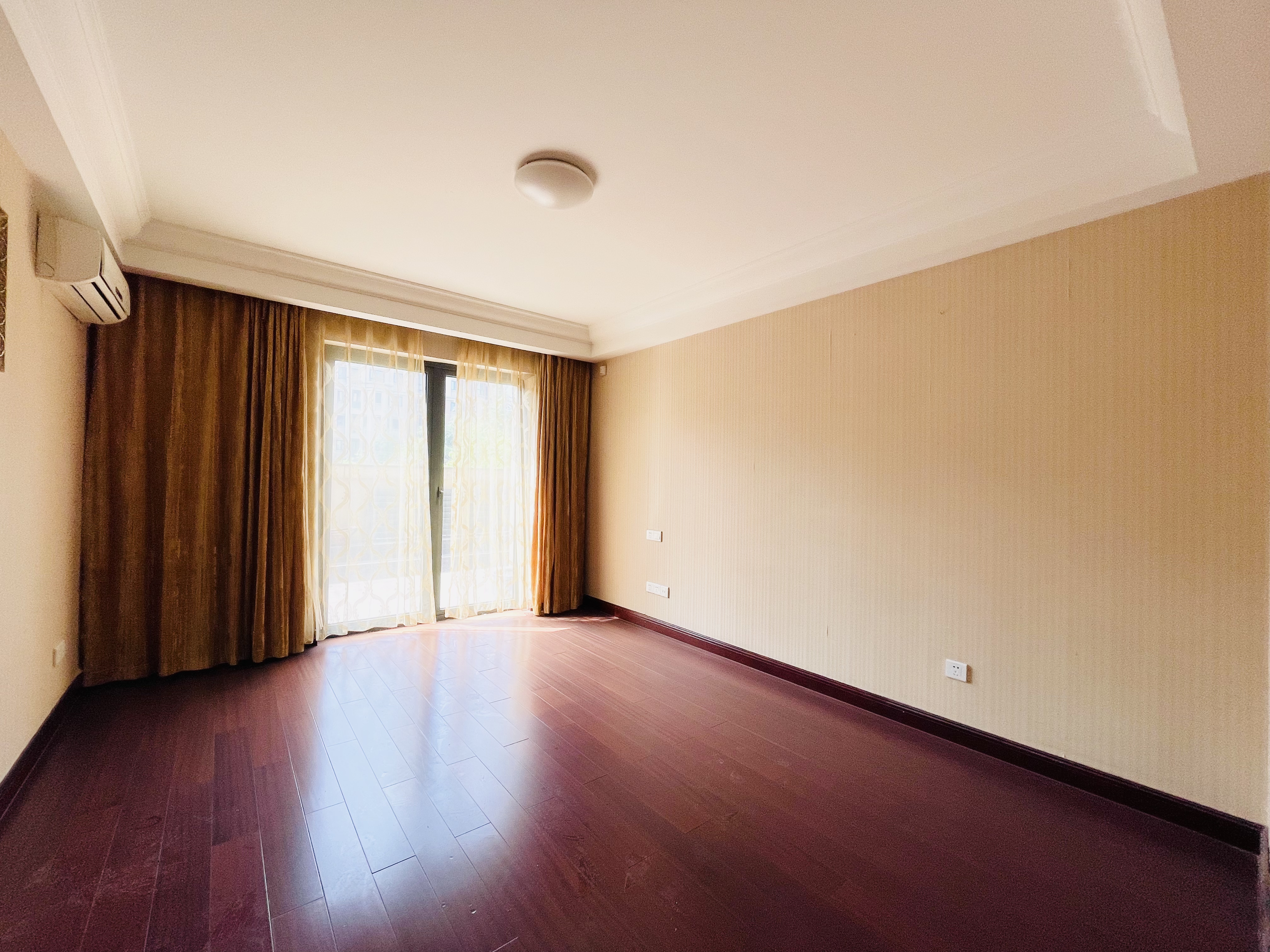 海尔绿城桂花园