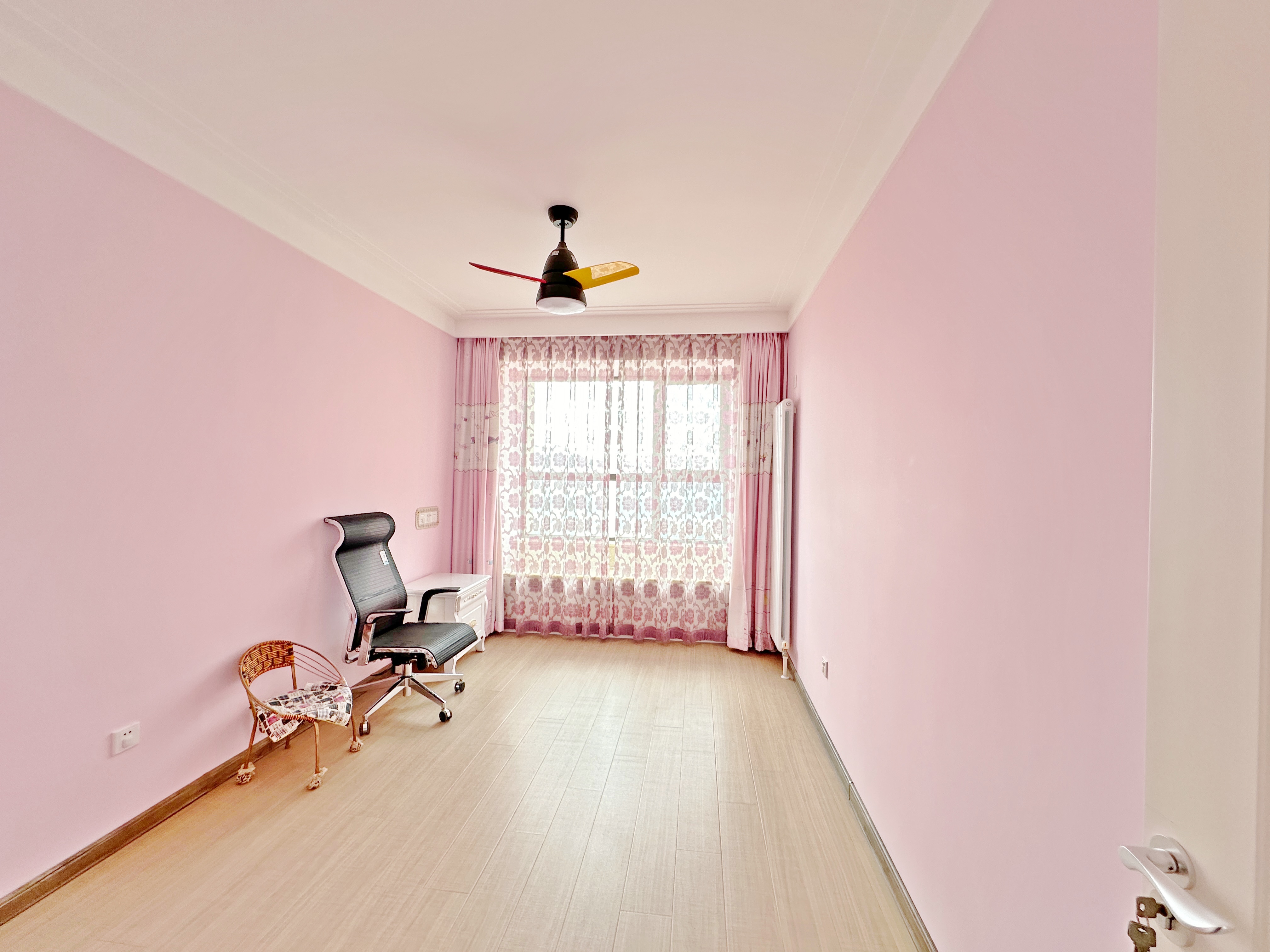 中海国际社区（御峰官邸B4）